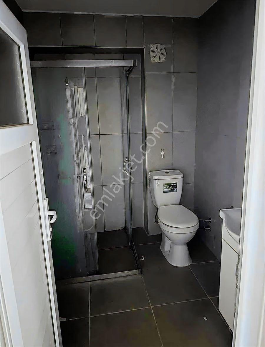 Fethiye De Aile Tipi 1+1 Geniş Arakat Kiralık - Görsel 3