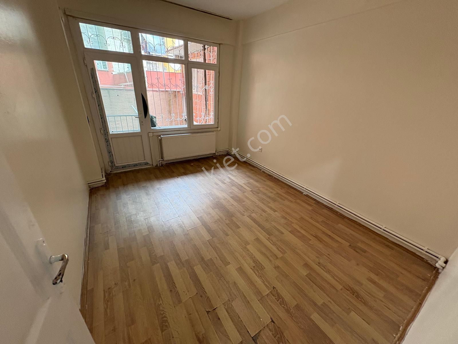 Gebze Çarşının İçinde 3+1 Merkezi Konumda Satılık Daire - Görsel 4