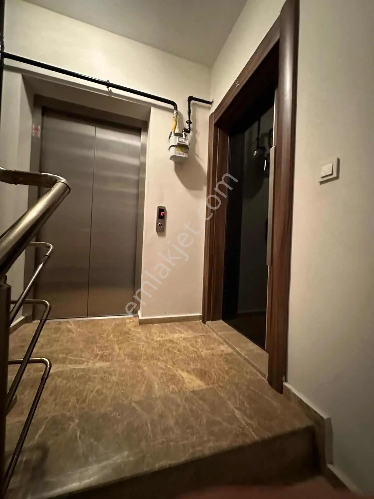 Ümraniye Atatürk Mh. 2+1 Ful Eşyalı Kiralık Daire - Görsel 3