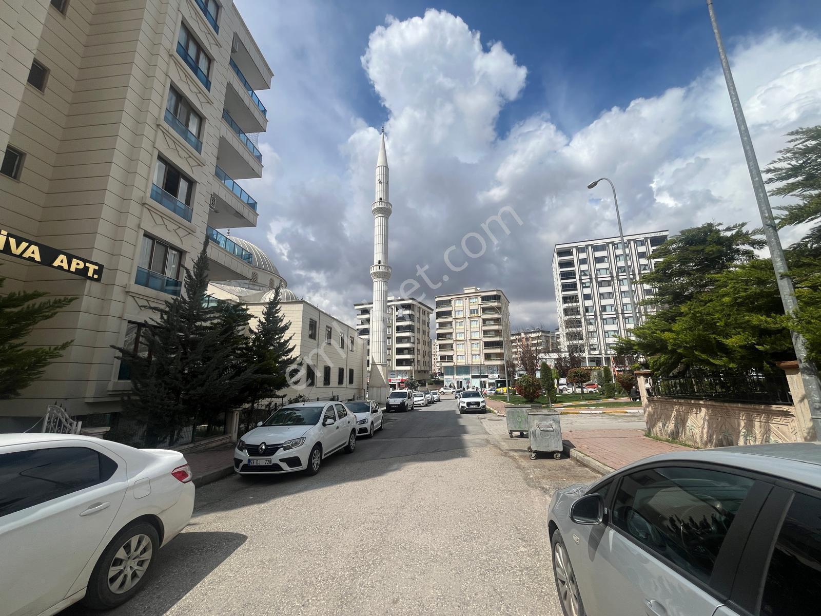 Narlıkuyu Badıllı Taziye Evi Arkasinda Ana Caddeye Yakın 3+1 Giriş Kat - Görsel 17