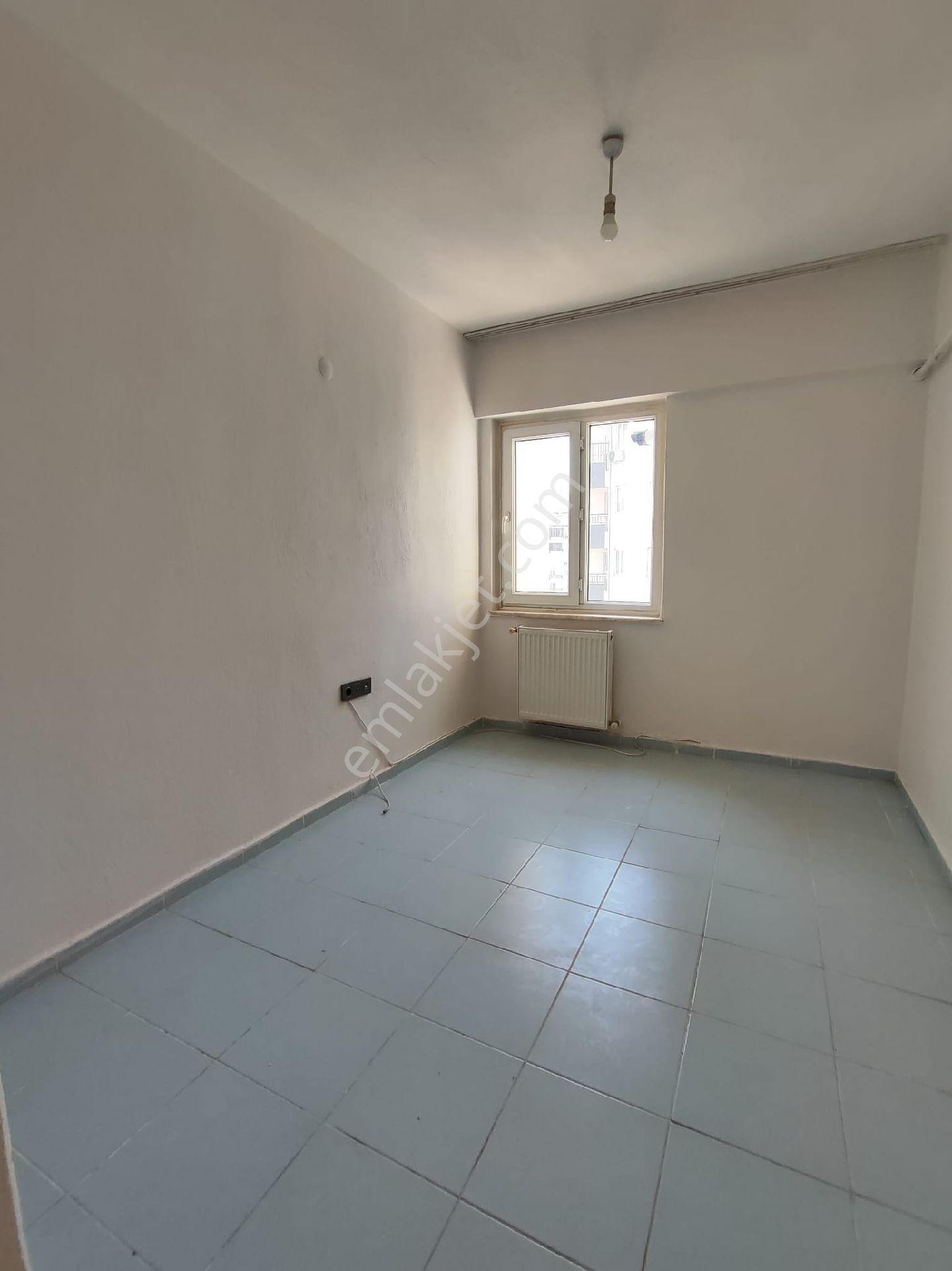 Şemikler Mevkisinde Site İçinde Kiralık Daire - Görsel 4