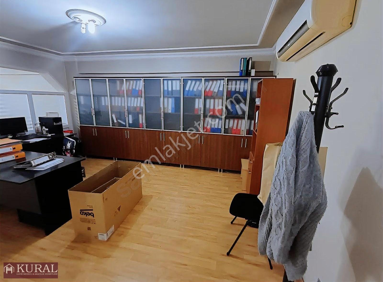 İzmir Menderes Merkezde Asansörlü Anacadde 100m2 2.kat Ofis Büro - Görsel 14