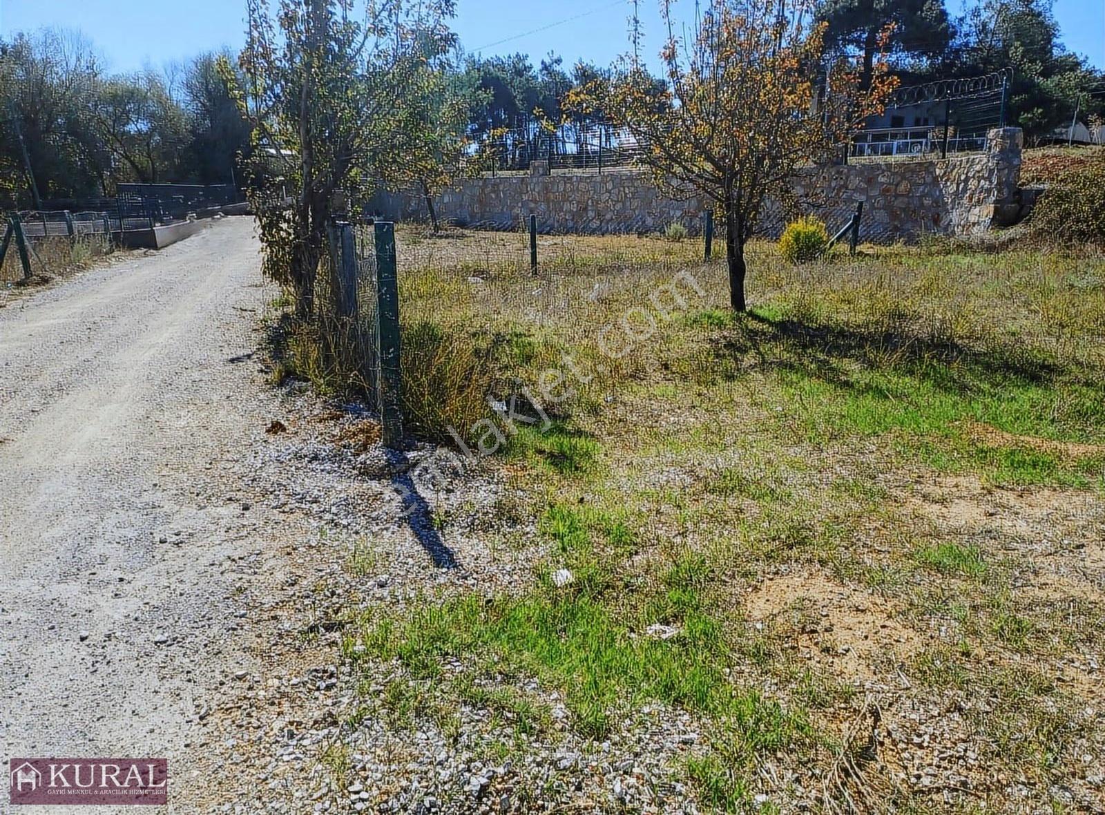 Anayol Üstünde 255 M2 Hisseli Elektrik Su Site Menderes İzmir - Görsel 4