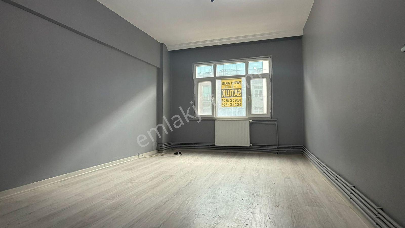 Var Gayrimenkul'den Çerkezköy Meydanda 2+1 Ara Kat Daire - Görsel 9