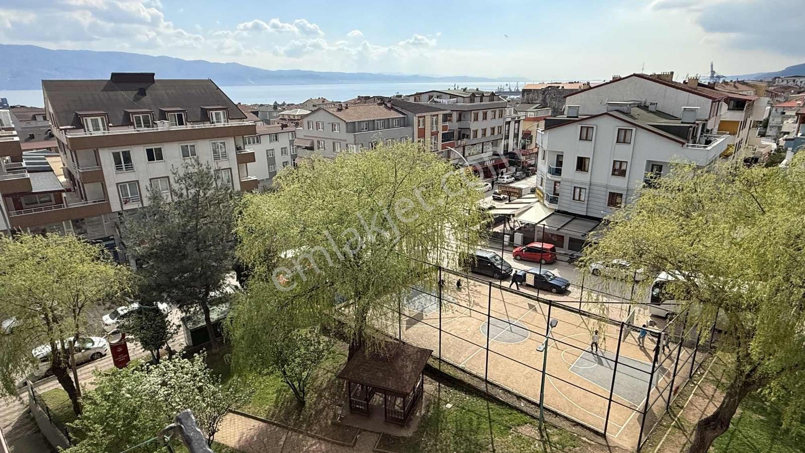 Körfez Hacıosman Mahallesinde Satılık 2+1 Odalı Daire - Görsel 23