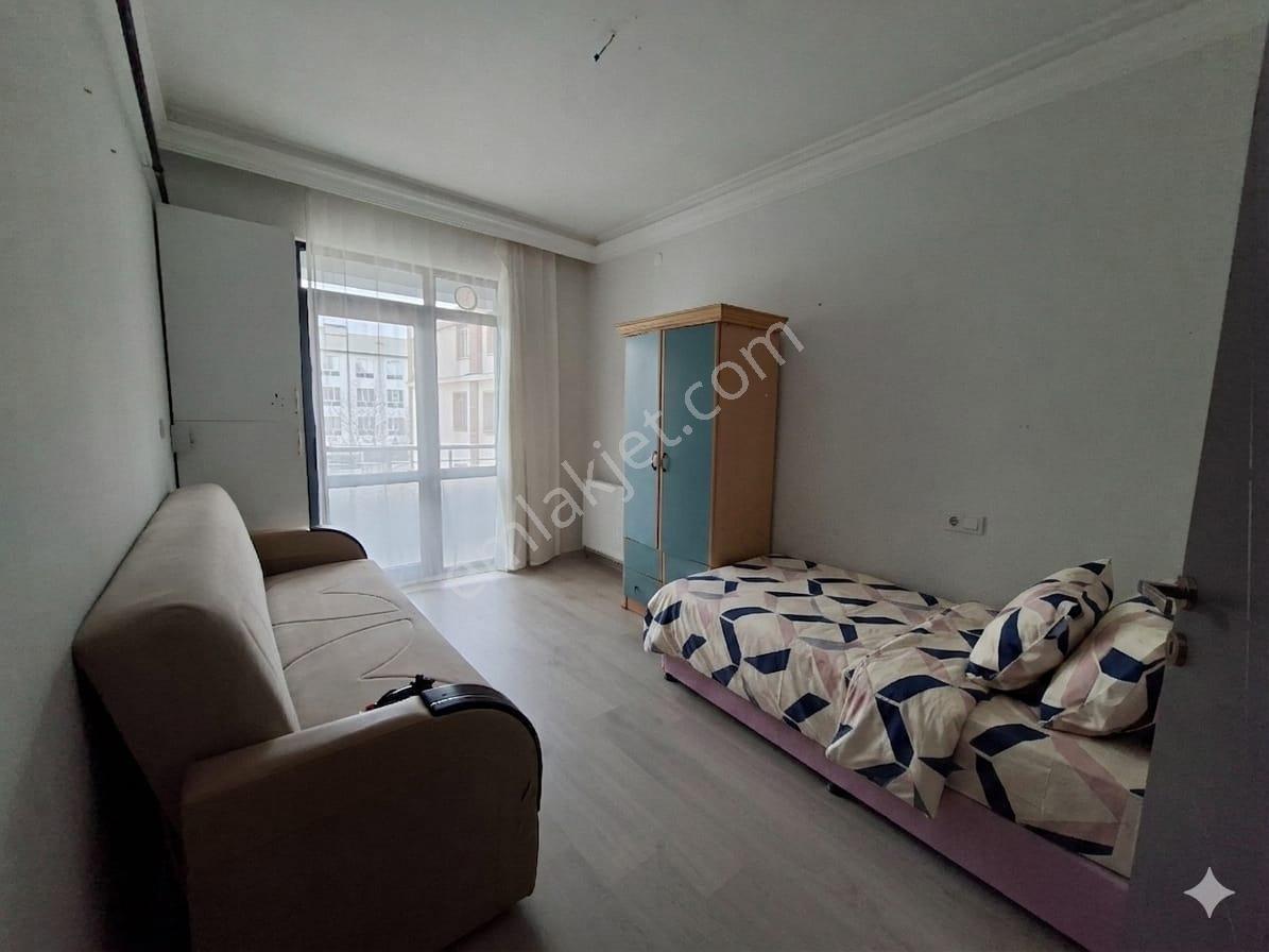 Remax Dem'den Çarşı İçinde Cadde Plazada Eşyalı 2+0 Daireler - Görsel 8