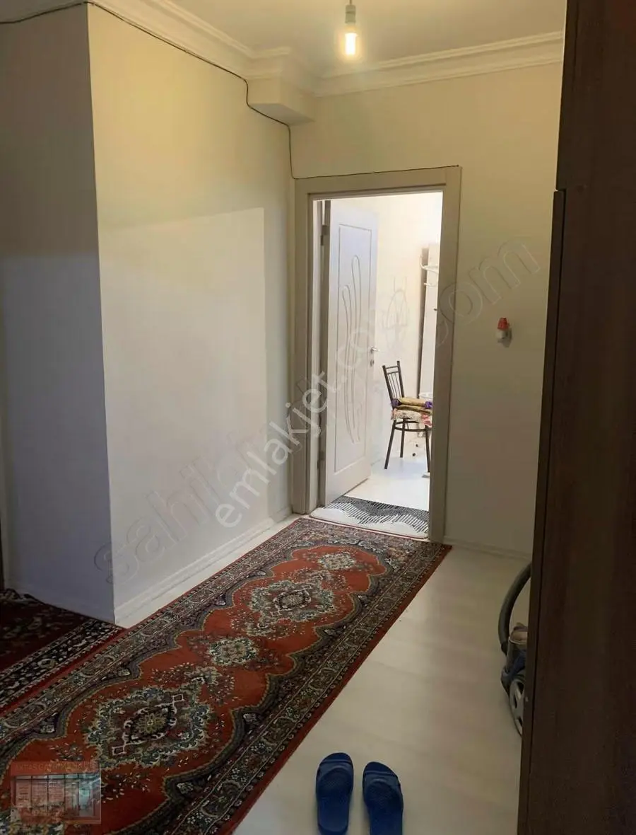 Aktaş'tan Güllükte Kat Mülkiyetli Geniş 1+1 Satılık Daire - Görsel 2