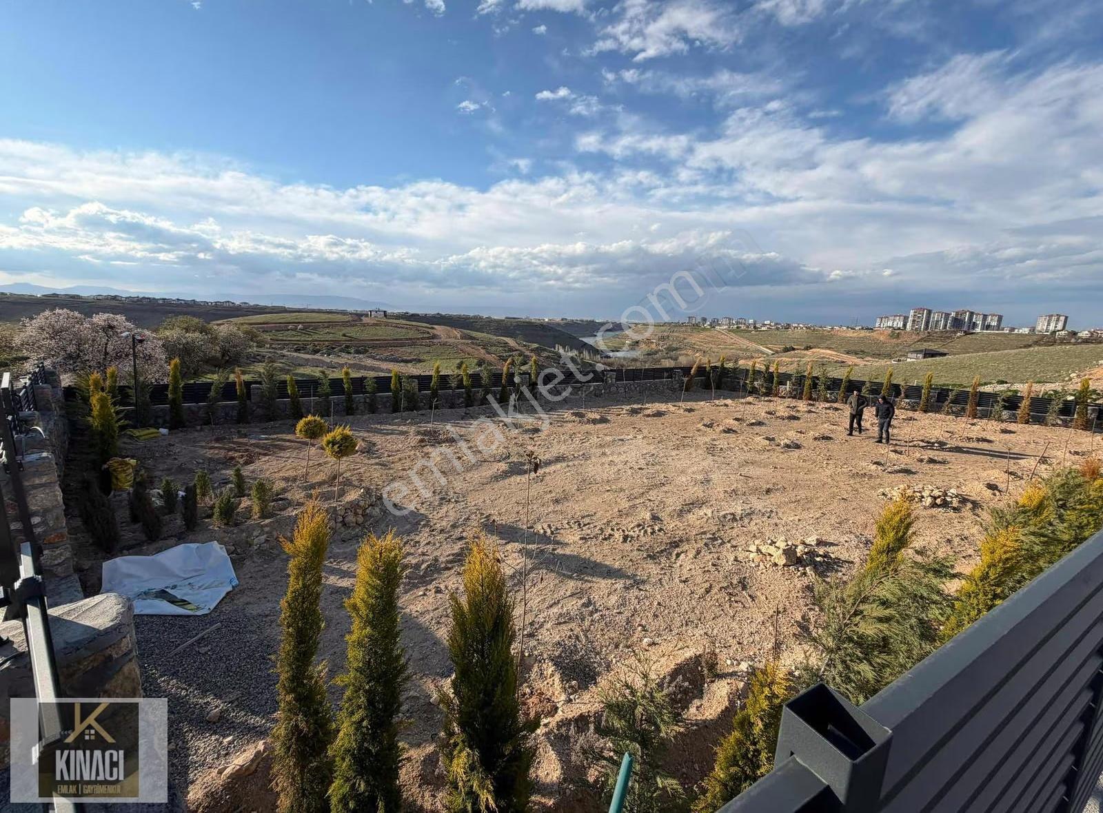 Tugay Kınacı'dan Mollakasım Da 600 M2 Villa İmarlı Arsa