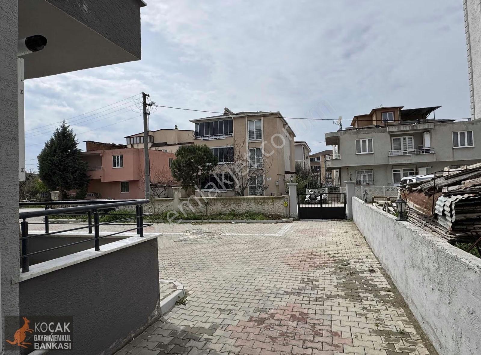 Topkapı Bölgesinde 2+1 Katmülkiyetli Kiracısı Olan Satılık Daire - Görsel 2