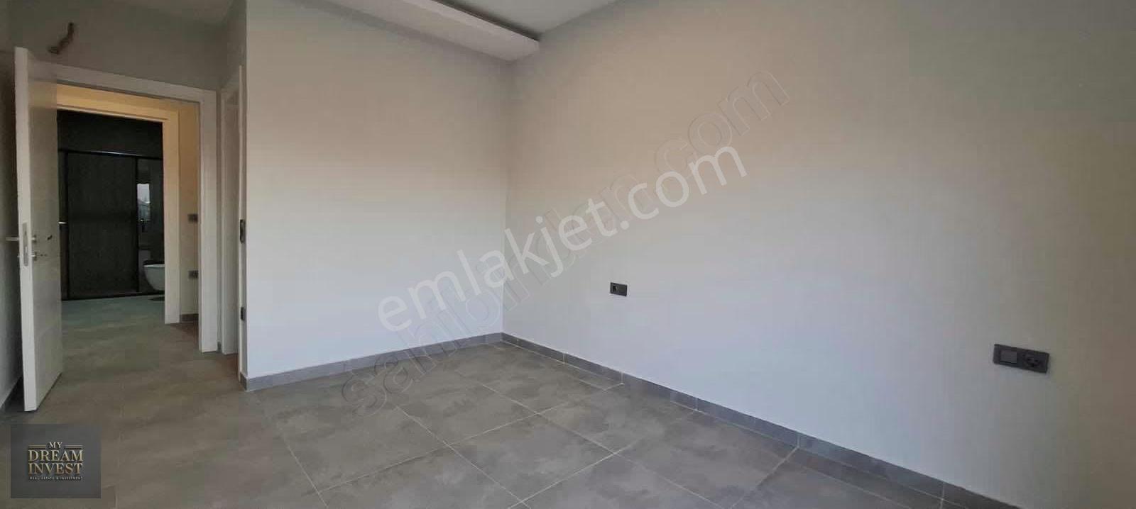 Mahmutlar Deniz Manzaralı 3+1 Eşyasız Dublex Daire - Görsel 10