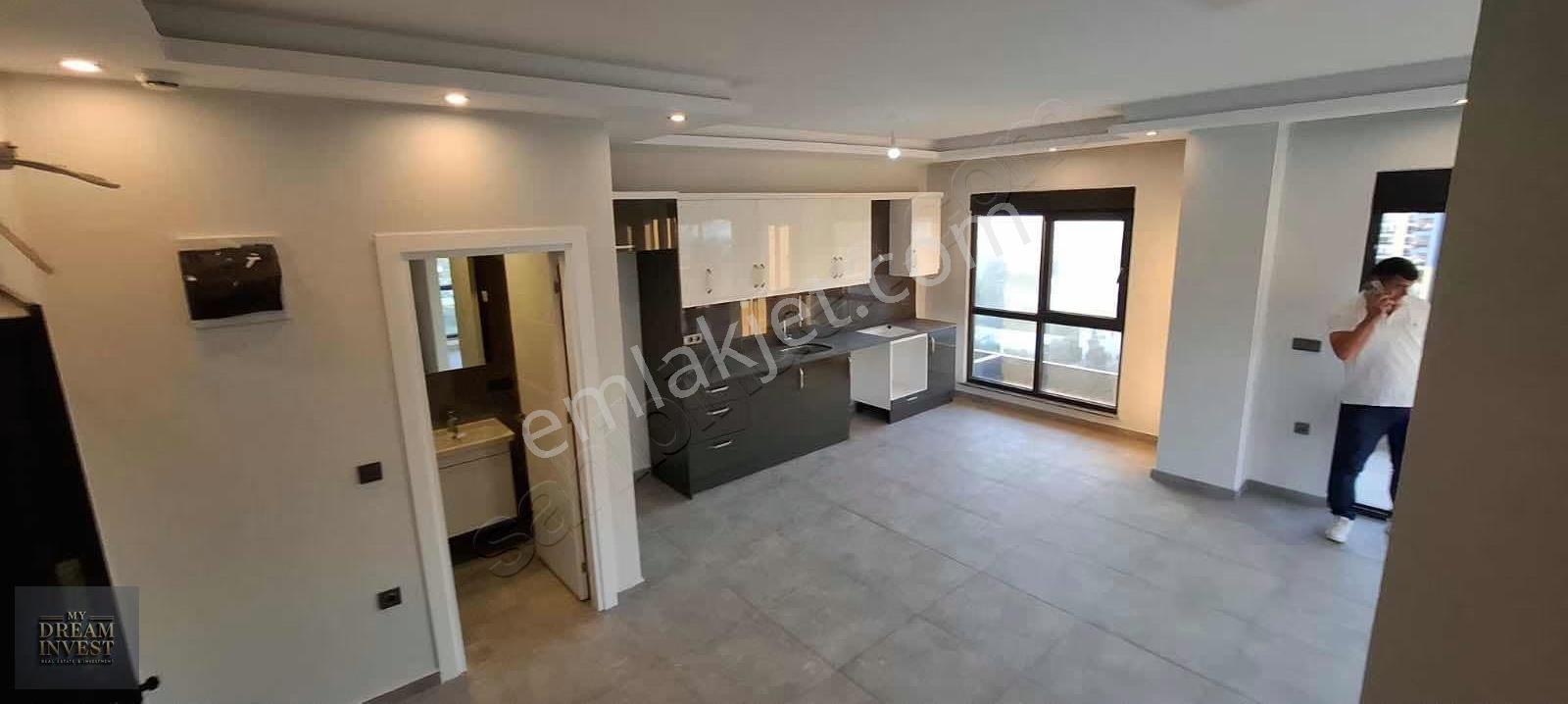 Mahmutlar Deniz Manzaralı 3+1 Eşyasız Dublex Daire - Görsel 16