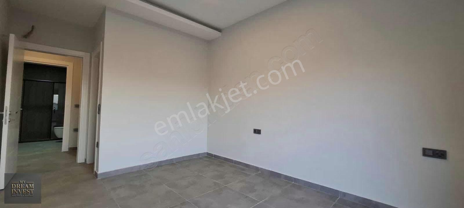 Mahmutlar Deniz Manzaralı 3+1 Eşyasız Dublex Daire - Görsel 12