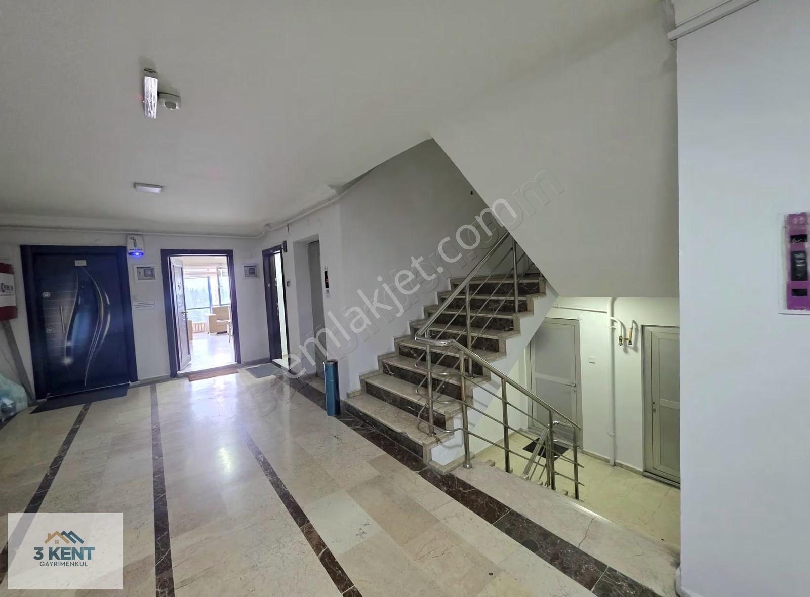Milli İrade Meydanı Yanı Şoförler Odası Üstü Kiralık 1+1 Ofis - Görsel 17