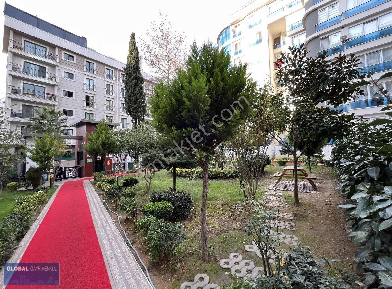Marmaraya, Caddeye Yakın Konumda Site İçinde Satılık 2+1 Daire - Görsel 8