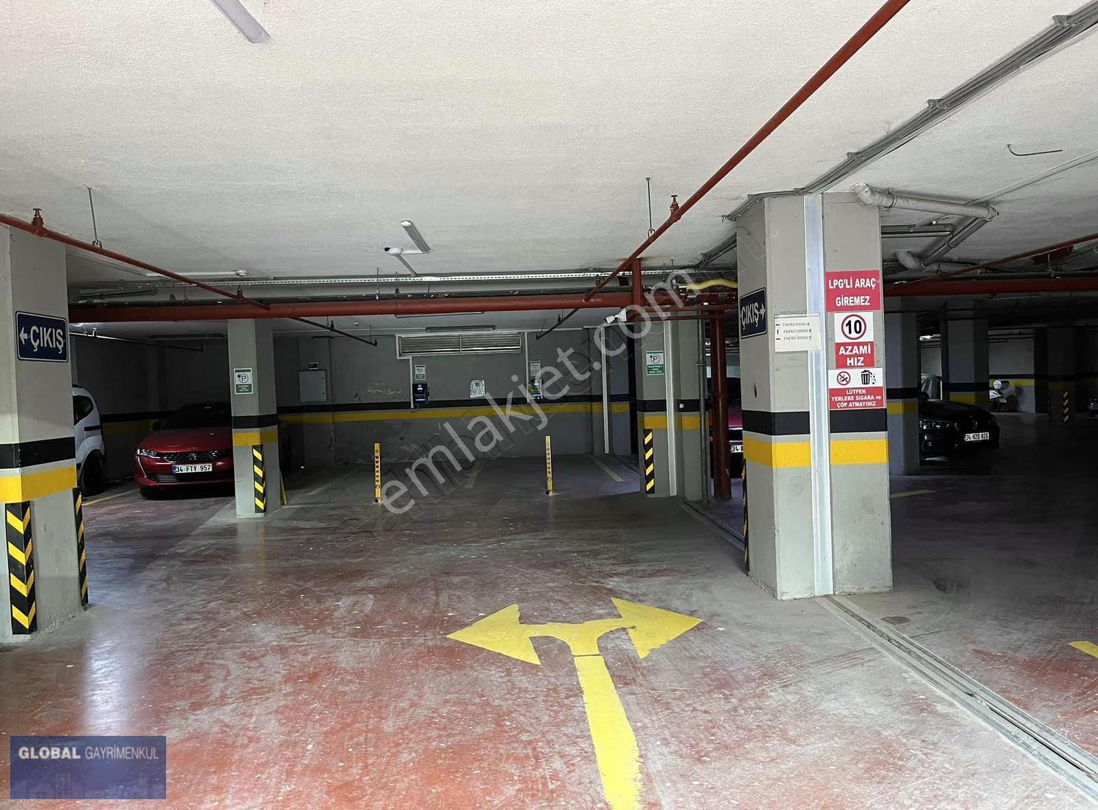 Marmaraya, Caddeye Yakın Konumda Site İçinde Satılık 2+1 Daire - Görsel 11