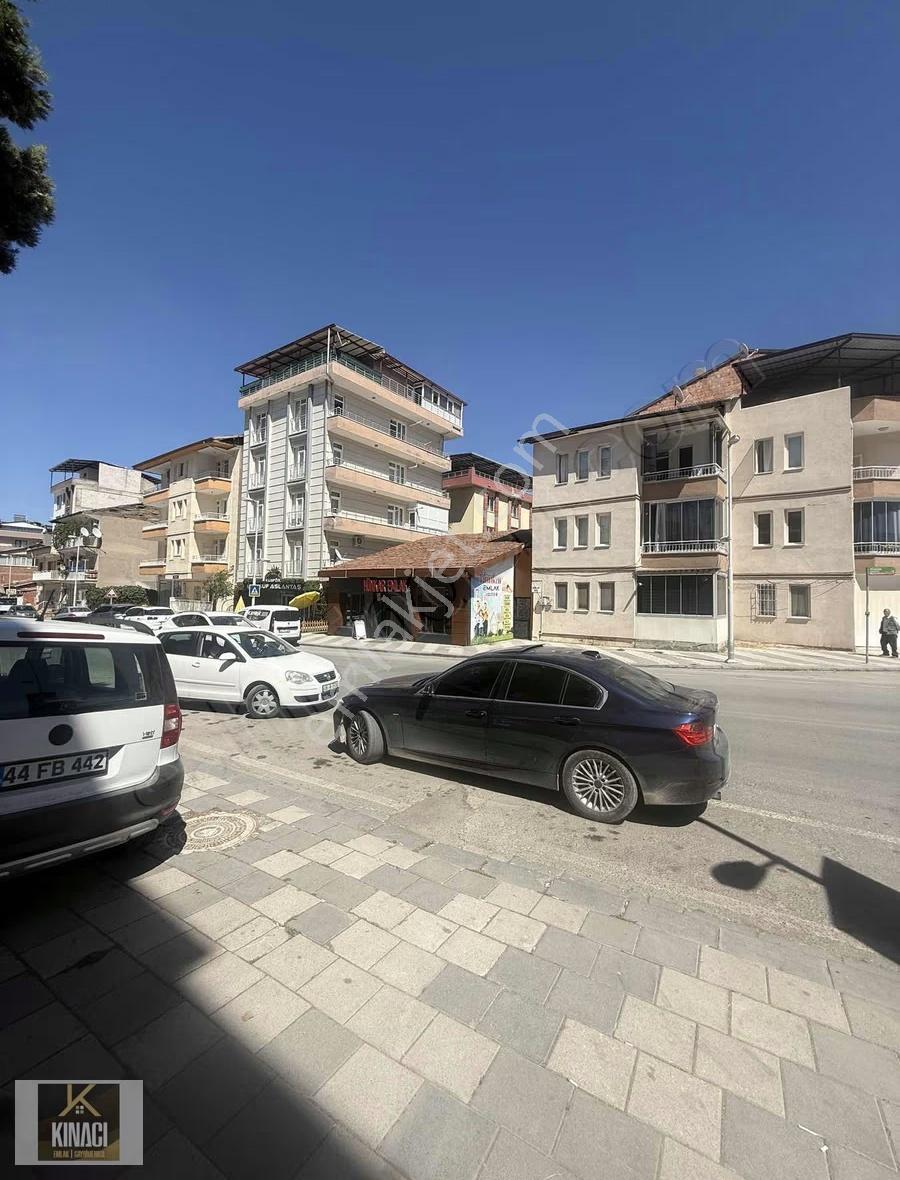 Tugay Kınacı' Dan Özalper De Kiralık 75 M2 Dükkan - Görsel 9
