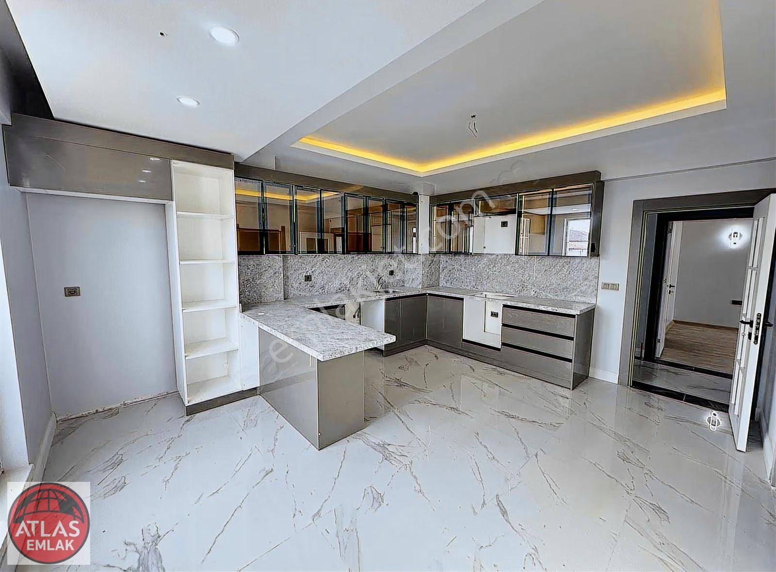 Atlas'tan Dev Mutfaklı 165m2 Giyinmo Genişbalkon Hamam 3+1 - Görsel 30