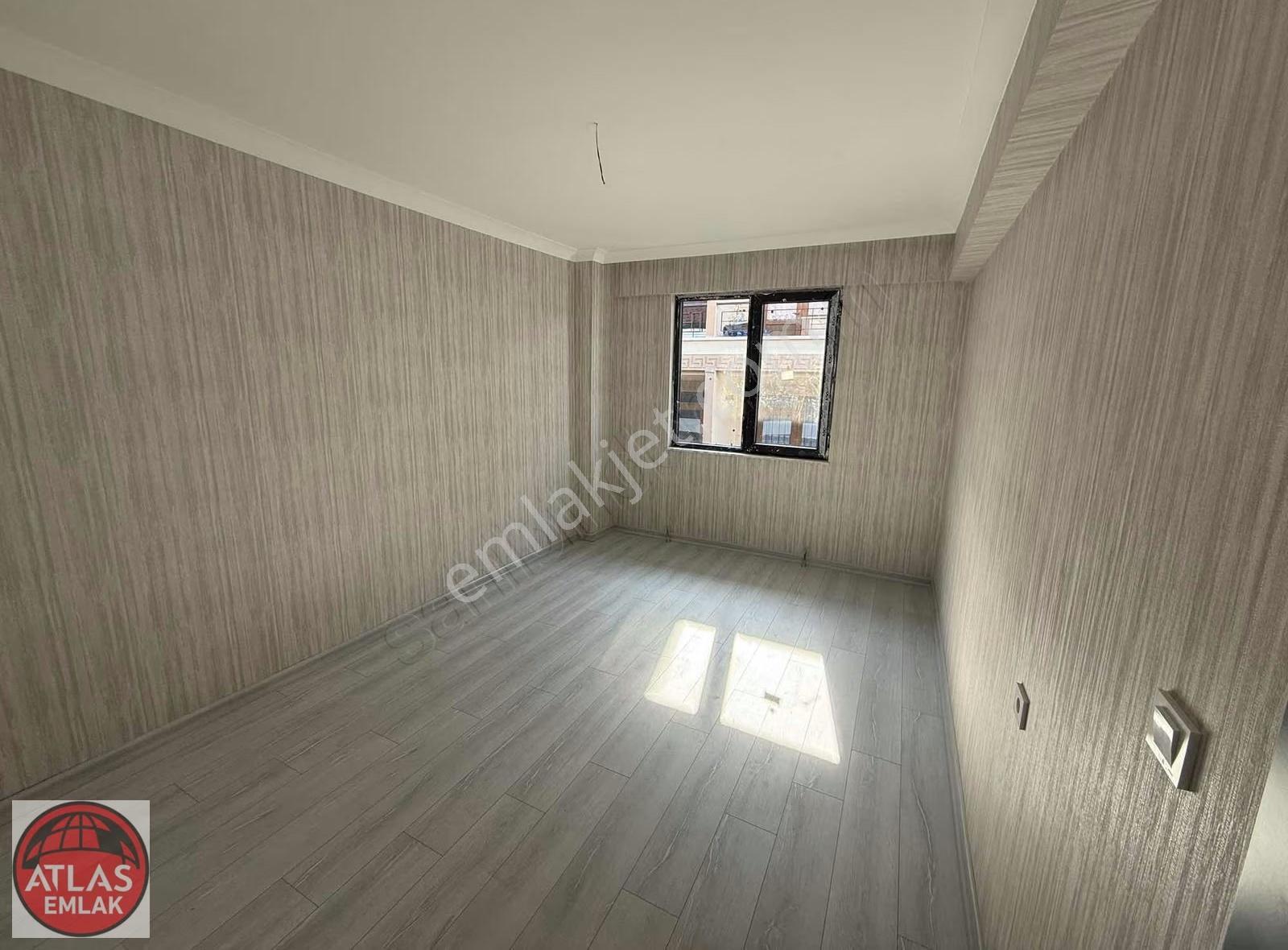 Atlas'tan Ana Cadde Üzeri Ara Kat 3+1 125 M2 1.250 Kredili Daire - Görsel 26