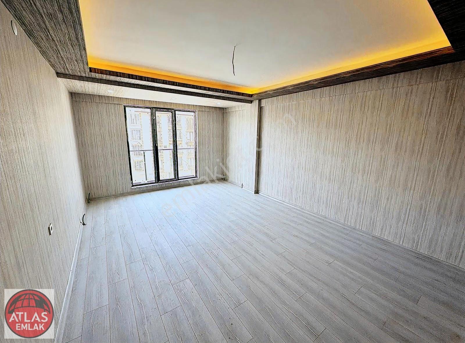 Atlas'tan Ana Cadde Üzeri Ara Kat 3+1 125 M2 1.250 Kredili Daire - Görsel 15