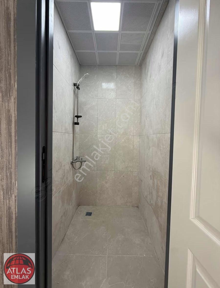 Atlas'tan Ana Cadde Üzeri Ara Kat 3+1 125 M2 1.250 Kredili Daire - Görsel 19