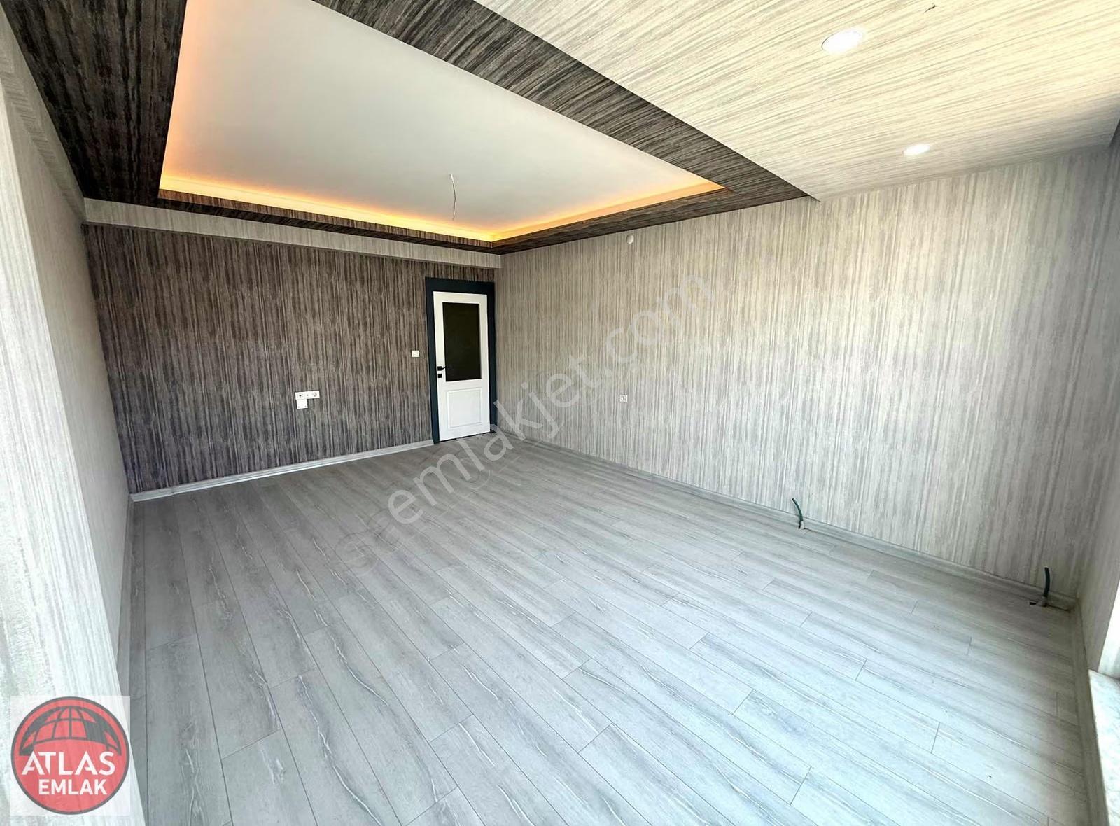 Atlas'tan Ana Cadde Üzeri Ara Kat 3+1 125 M2 1.250 Kredili Daire - Görsel 32