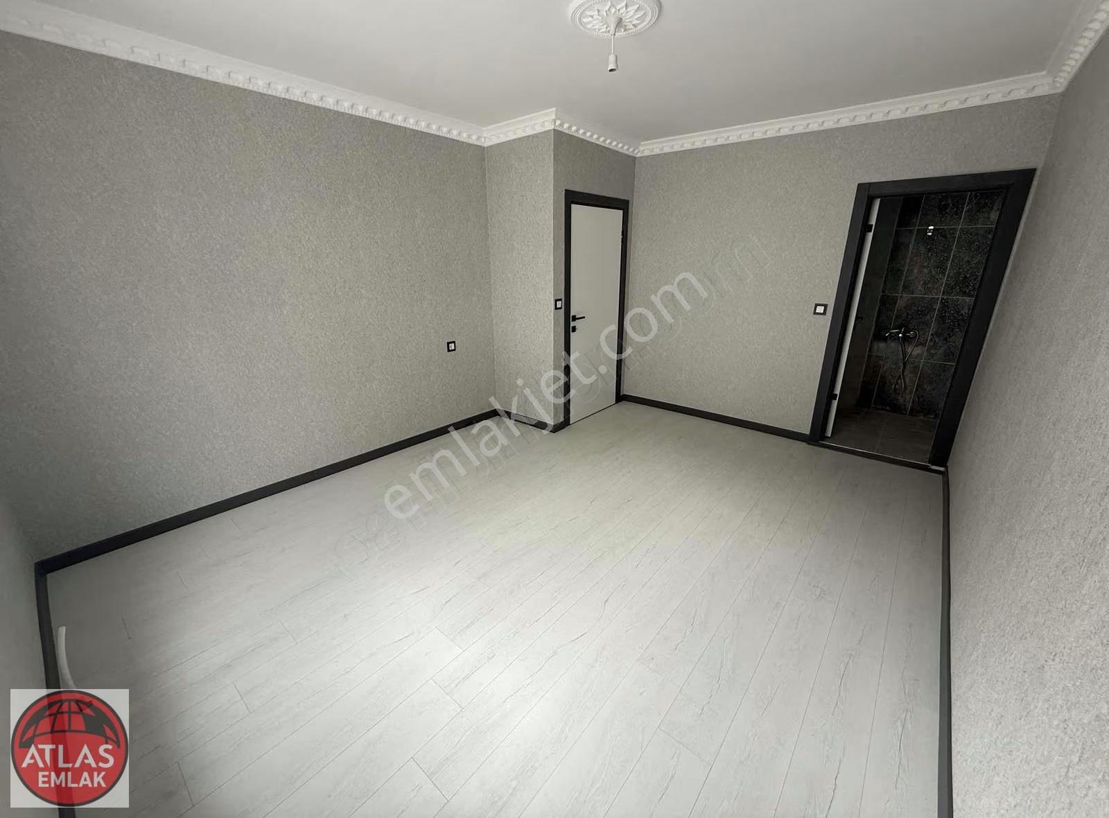 !!atlas Emlak'tan Aski Arkası Ara Kat 130 M2 Sıfır Lüks Daire!! - Görsel 3