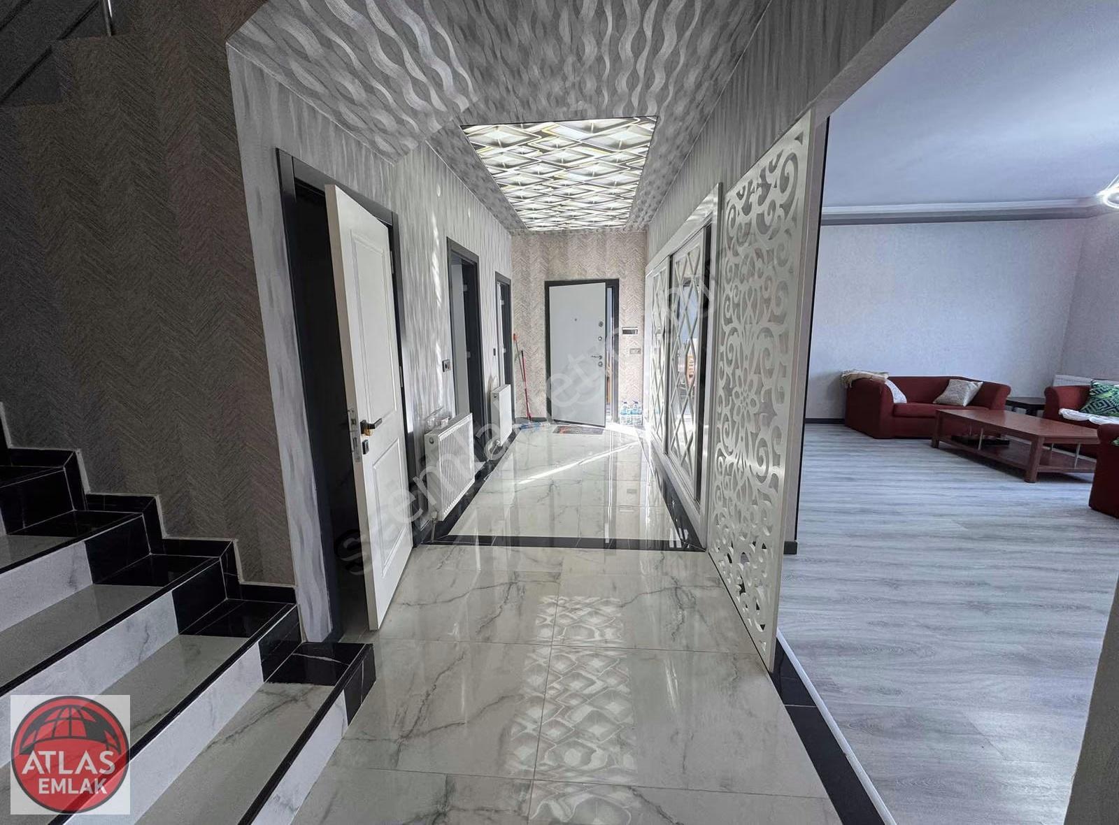 Atlas'tan Yeşiltepe De Satılık 4+1 İskanlı Mustakil Villa - Görsel 13
