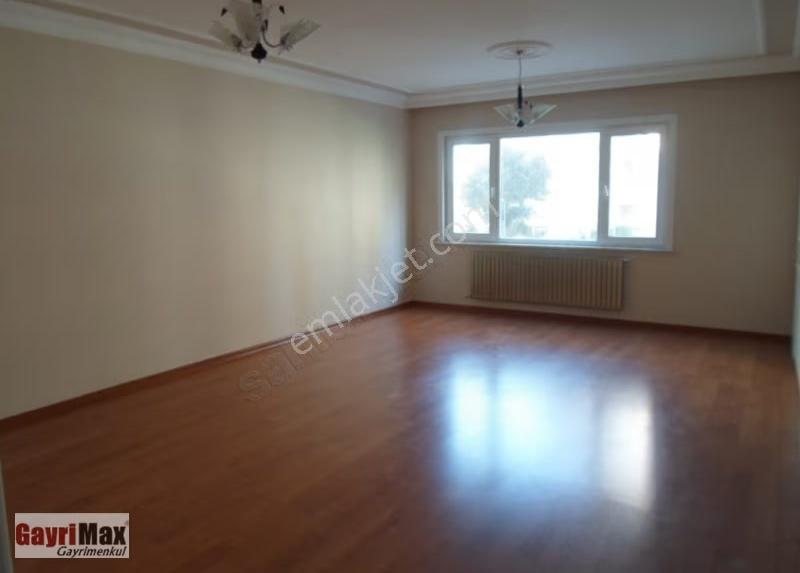 Beylikdüzü Kiralık 3+1 Temiz Büyük Daire Migros Arkası Boş