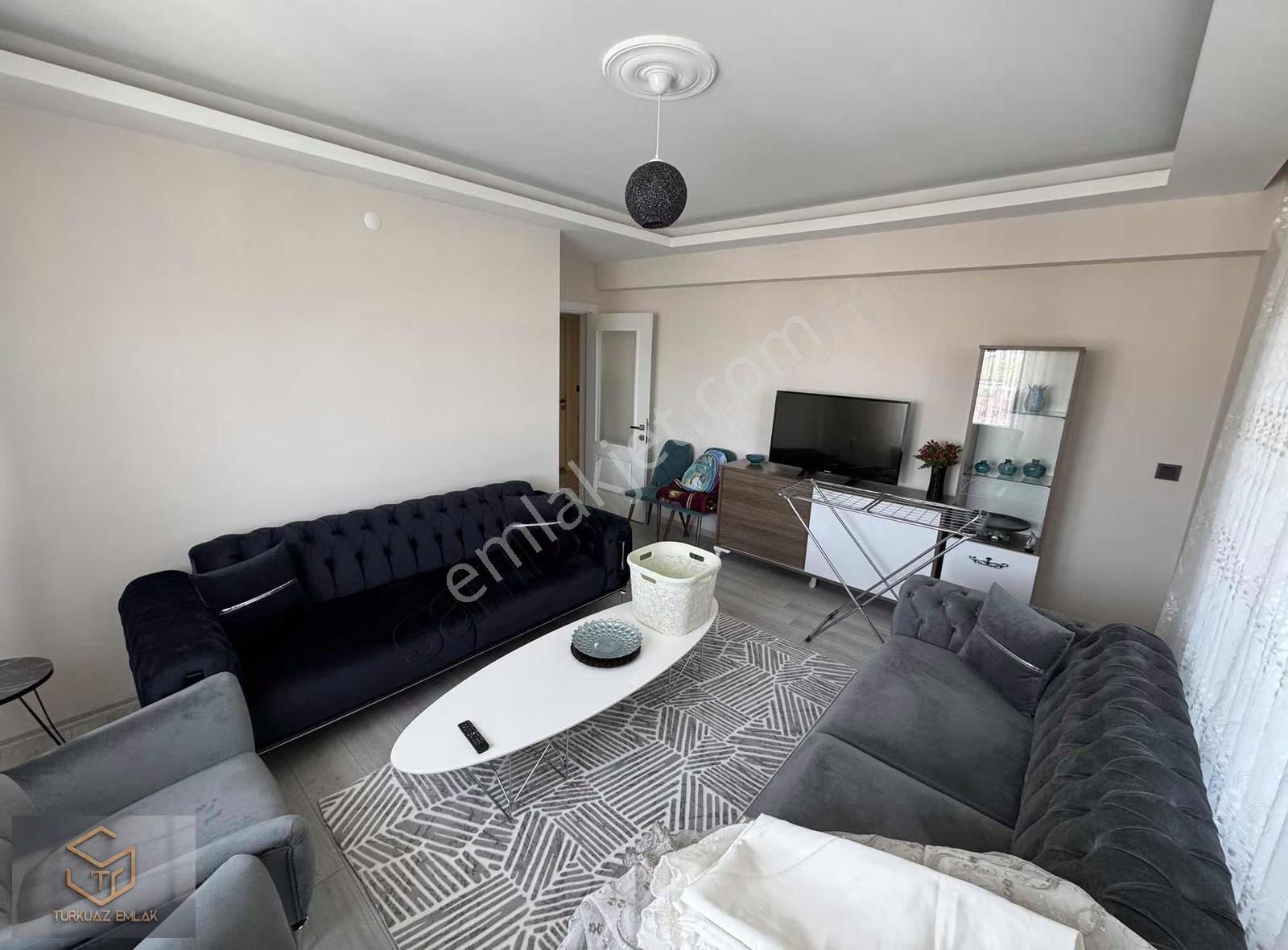 Menemen Uğur Mumcuda 2+1 Satılık Daire
