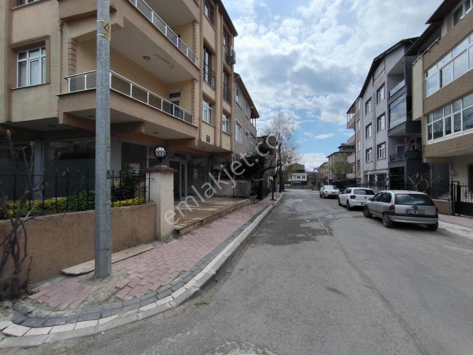 Kiralık 100 M2 Dükkan | Merkezi Ulaşımlara Çok Yakın Lokasyonda - Görsel 9