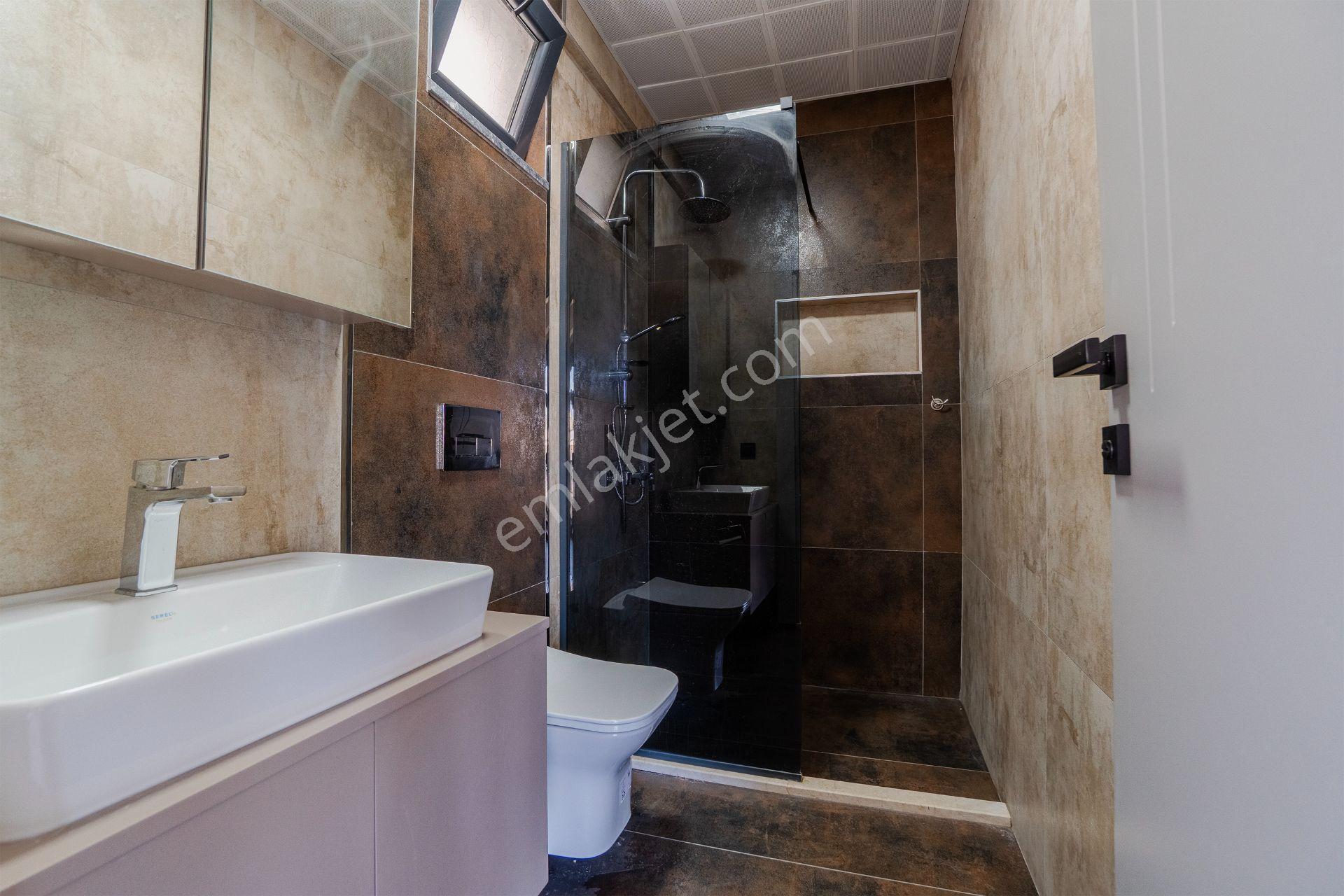 Kemer Merkezde Tek! Satılık Lüks İkiz Villa/de - Görsel 25