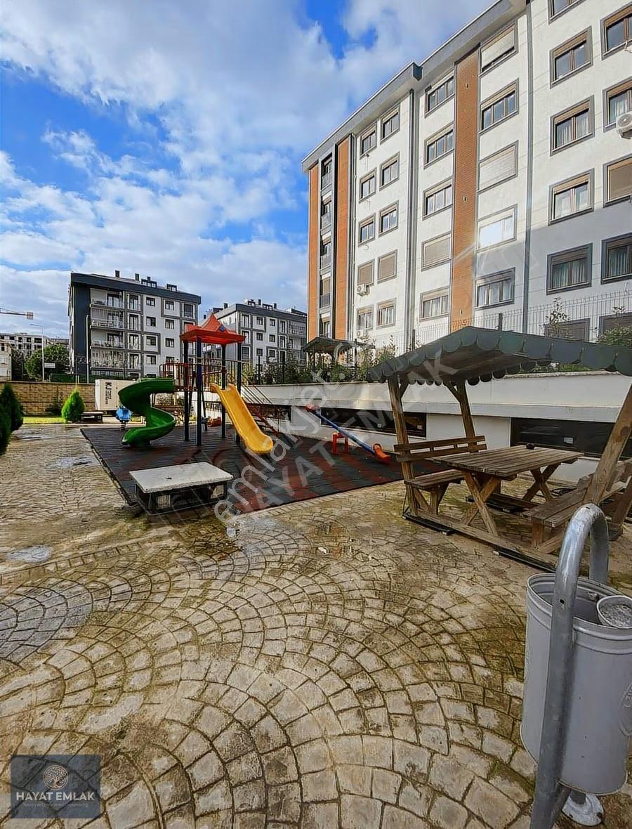 Postane Mahallesinde Site İçerisinde Satılık 2+1 Dair - Görsel 18