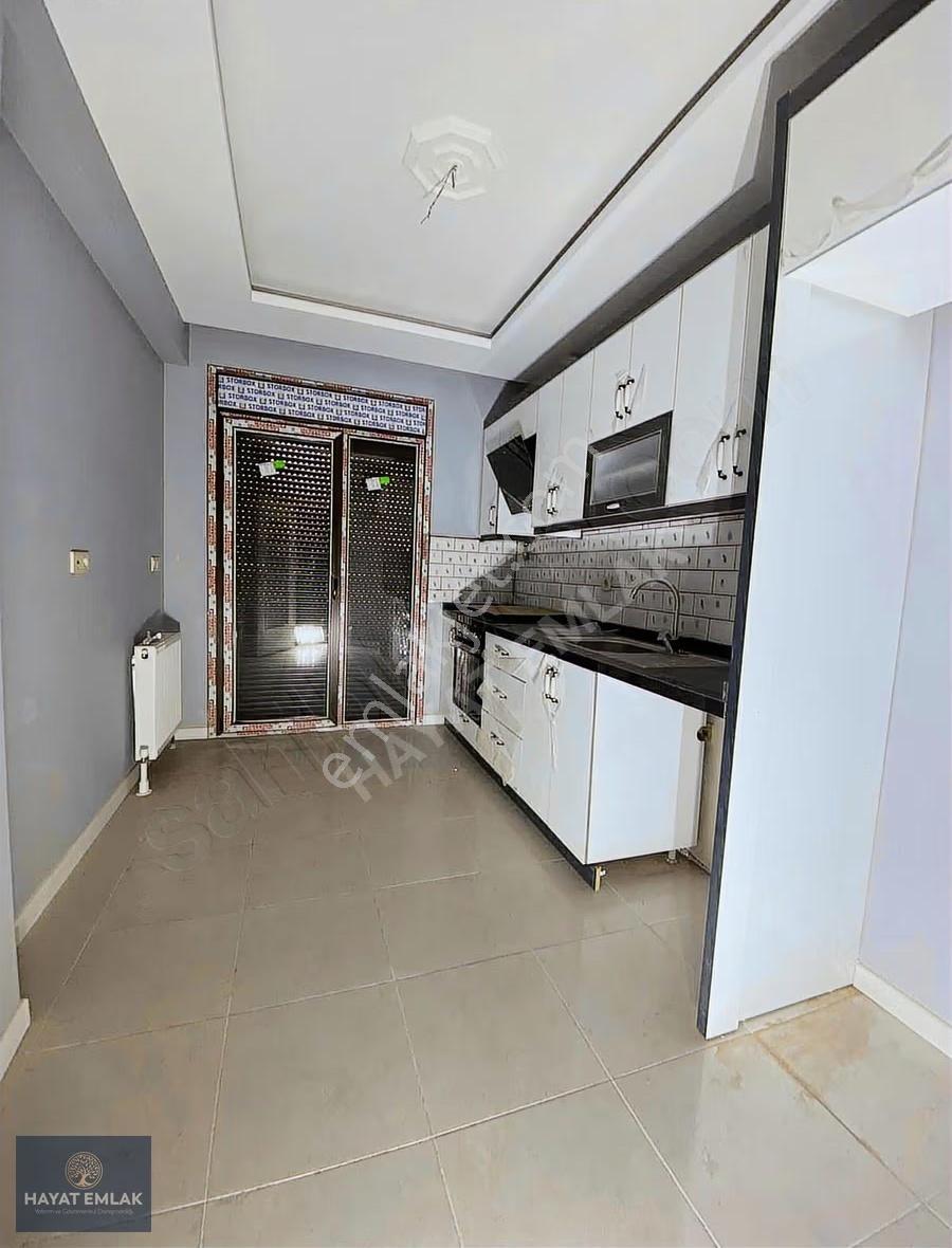 Postane Mahallesinde Site İçerisinde Satılık 2+1 Dair - Görsel 12