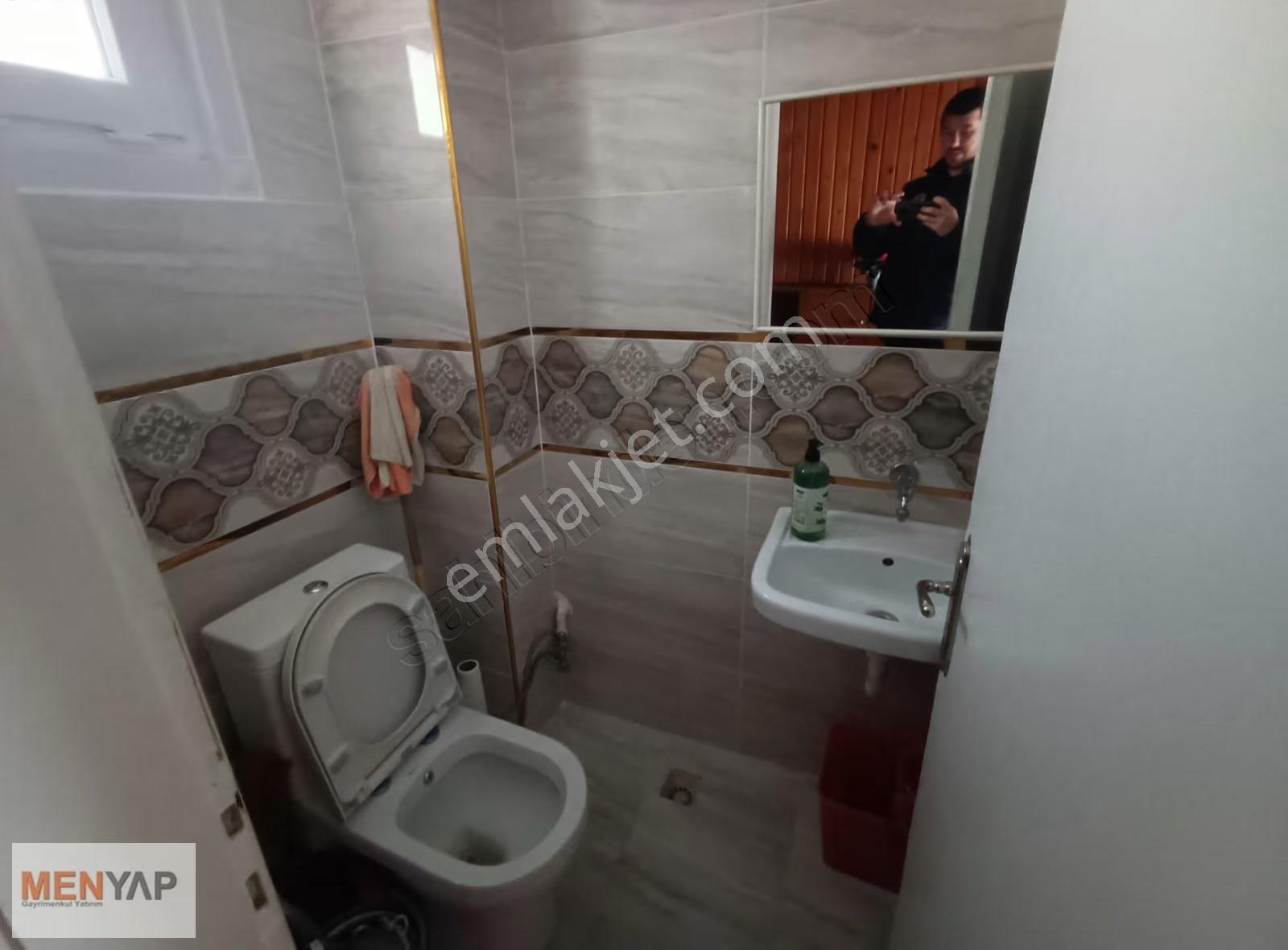 Marmara Ereğlisinde Havuzlu Site İçerisinde 3 Katlı Villa - Görsel 13