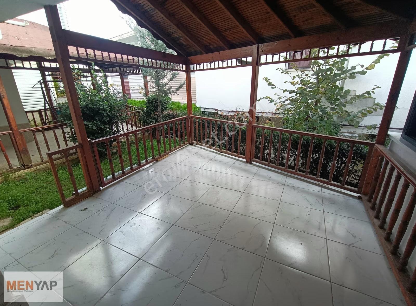 Marmara Ereğlisinde Havuzlu Site İçerisinde 3 Katlı Villa - Görsel 6