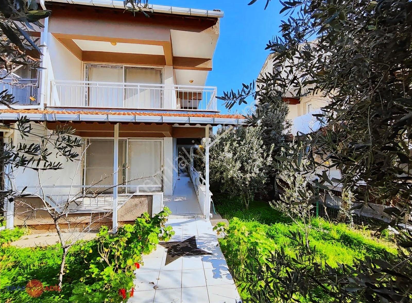Çandarlı Körfez Sitesi Bahçeli, 4+1 Satılık Yazlık - Görsel 11