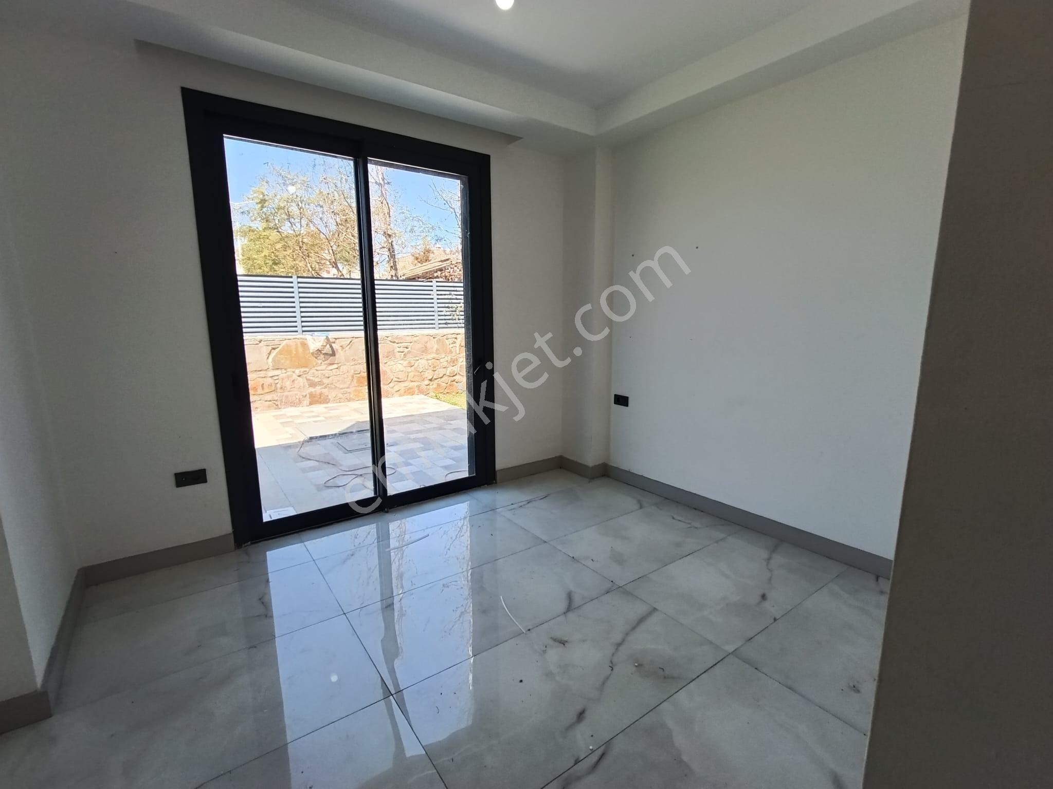 Gümüşlükte Müstakil Bahçeli Ve Havuzlu Sıfır Kiralık Villa - Görsel 8