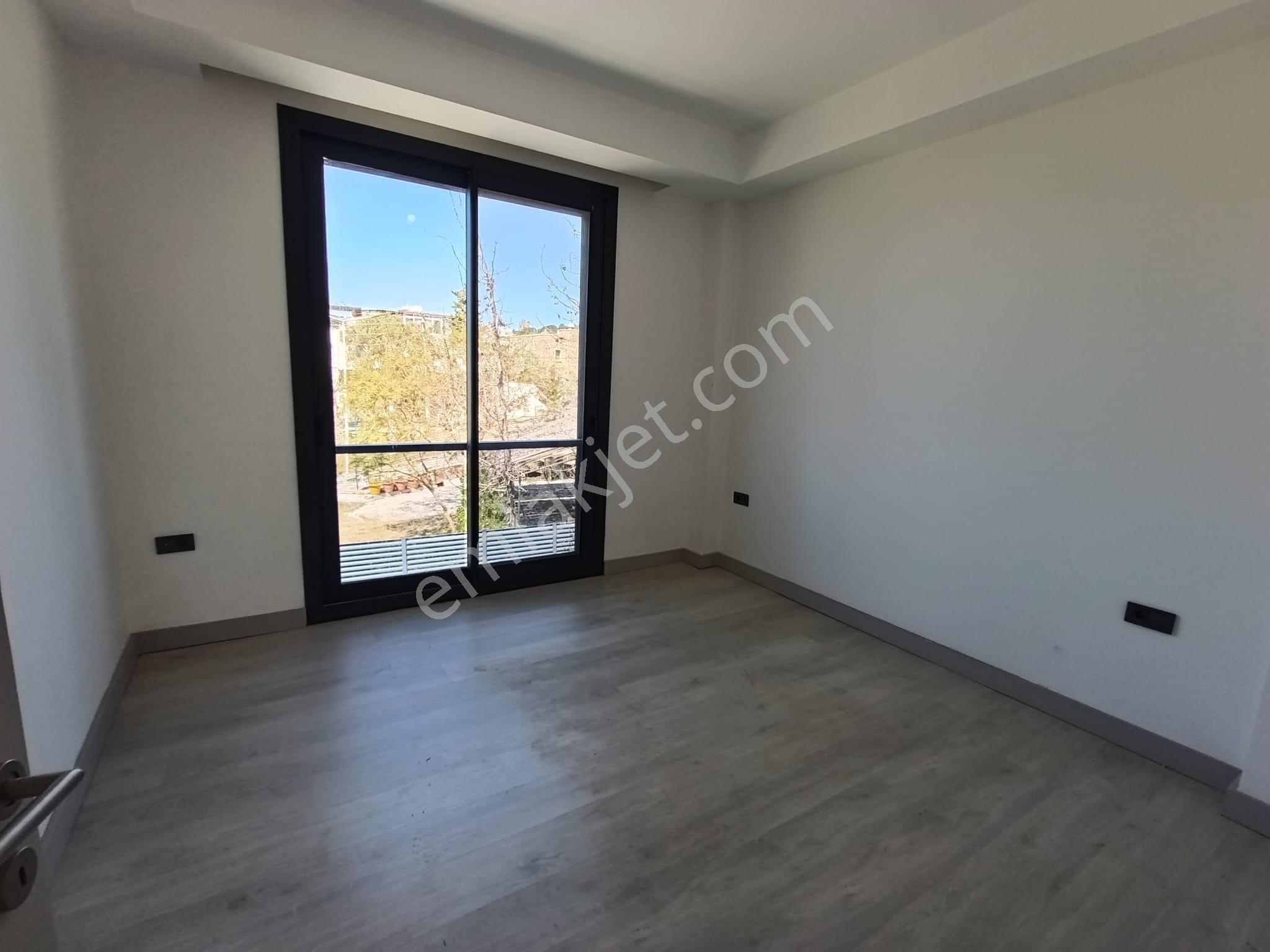 Gümüşlükte Müstakil Bahçeli Ve Havuzlu Sıfır Kiralık Villa - Görsel 14