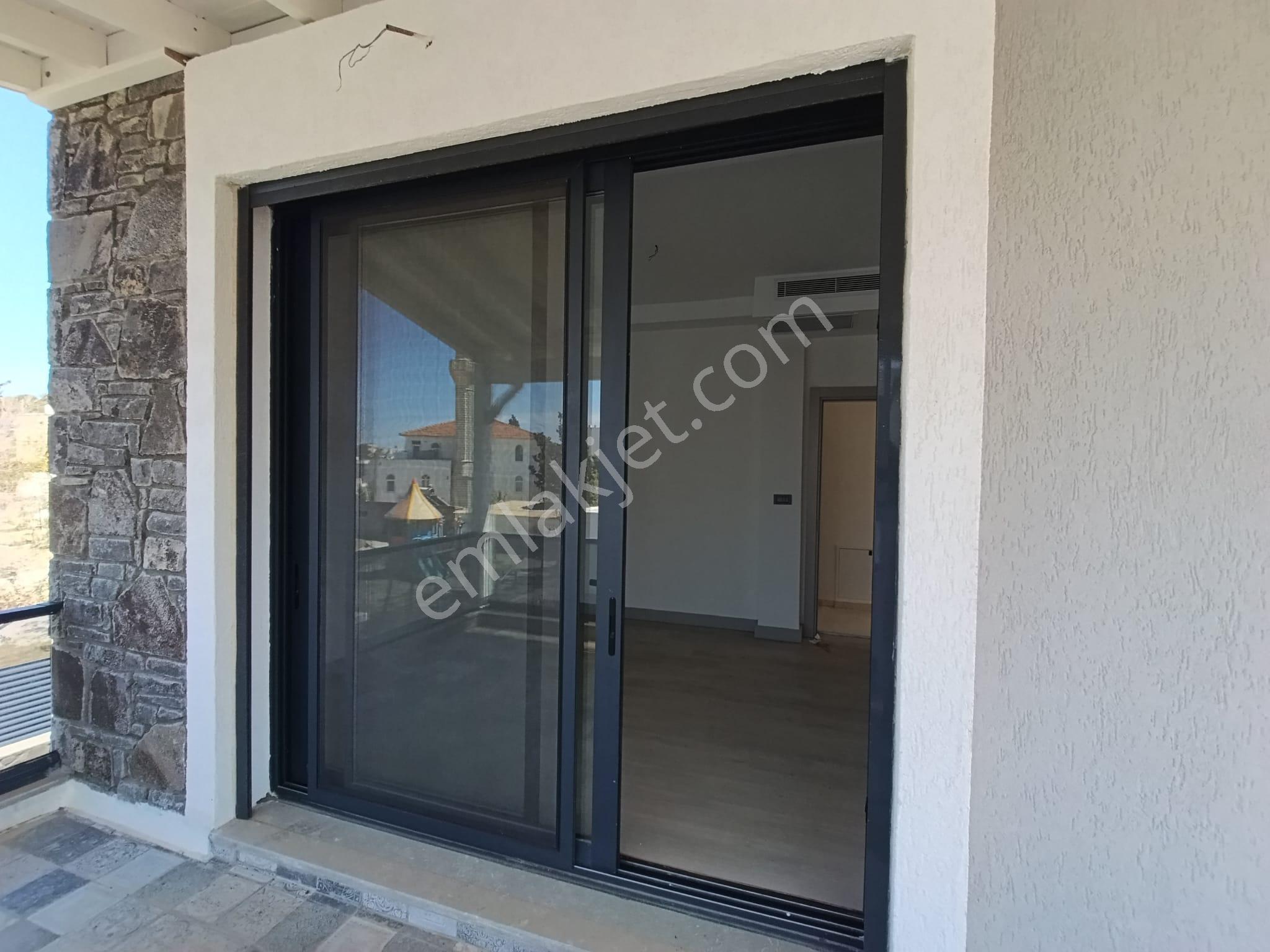Gümüşlükte Müstakil Bahçeli Ve Havuzlu Sıfır Kiralık Villa - Görsel 16