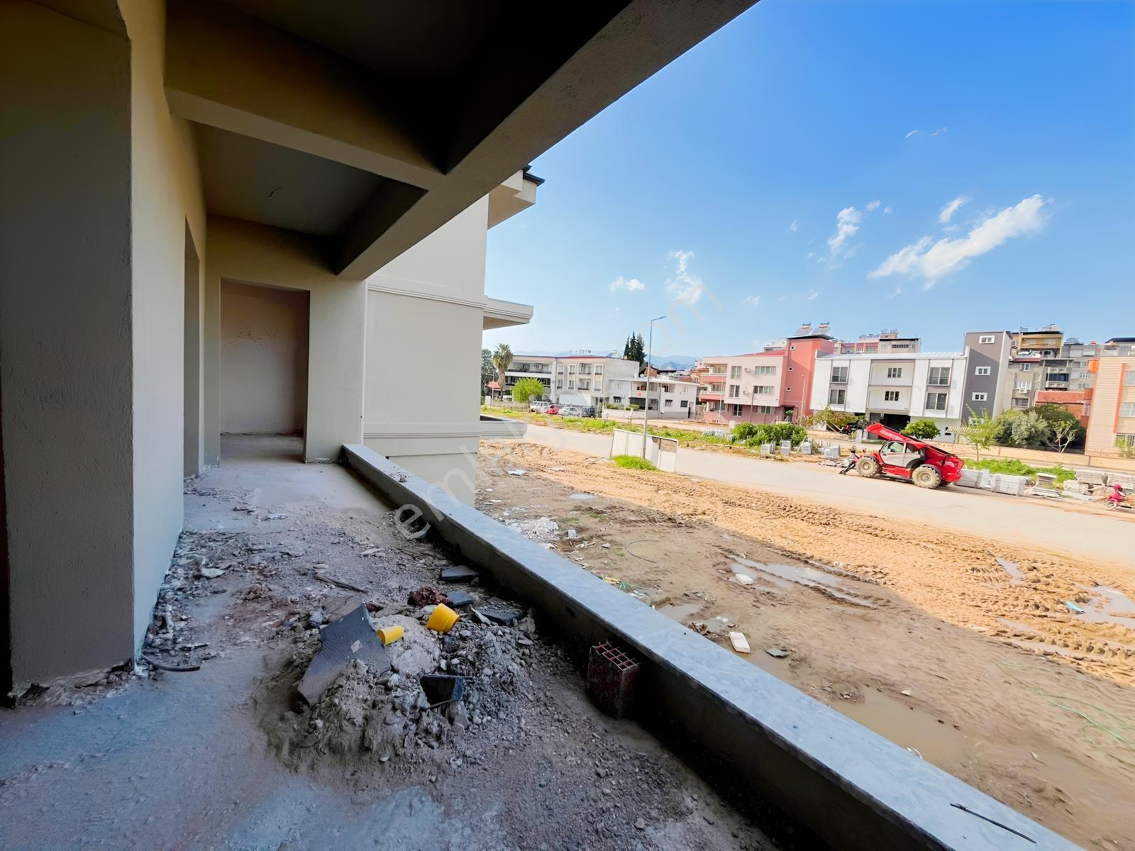 Şirinevler Mah.'sinde 3+1 Havuzlu Sitede Ara Kat Satılık Daire - Görsel 5