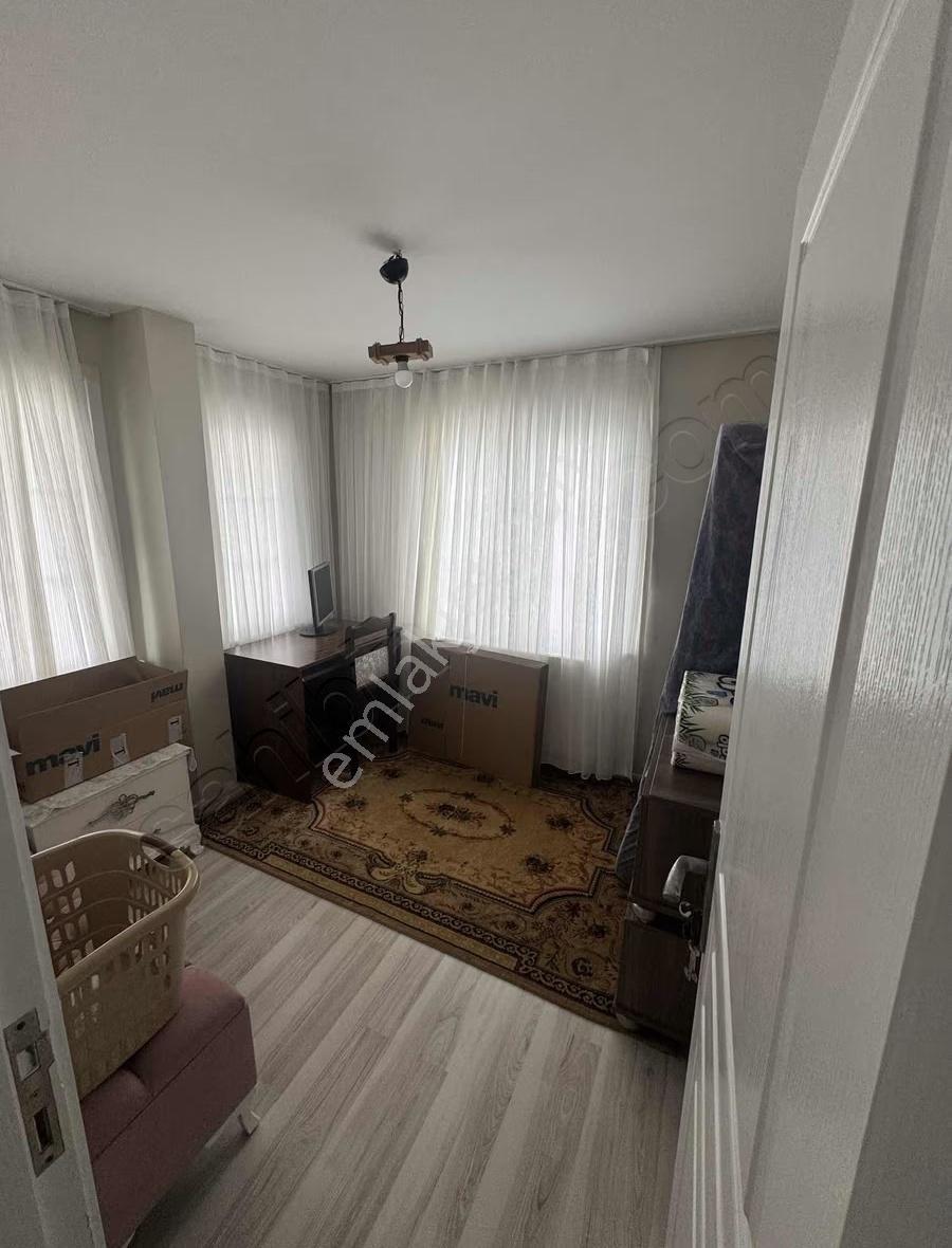 Silivri Çanta'da Denize Yürüme Mesafesinde Havuzlu 5+1 Villa - Görsel 6