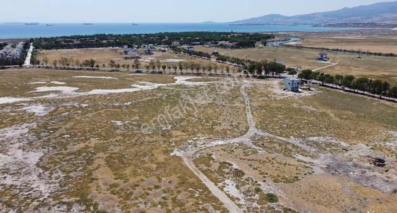 Satılık Çandarlı Tatil Köyüne Komşu Yatırımlık Arsa - Görsel 4