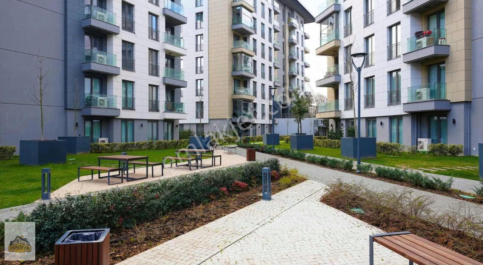 Emlak Konut Çınarköy Evleri'nde 1+1 66 M² | Peyzaj Cephe - Görsel 15