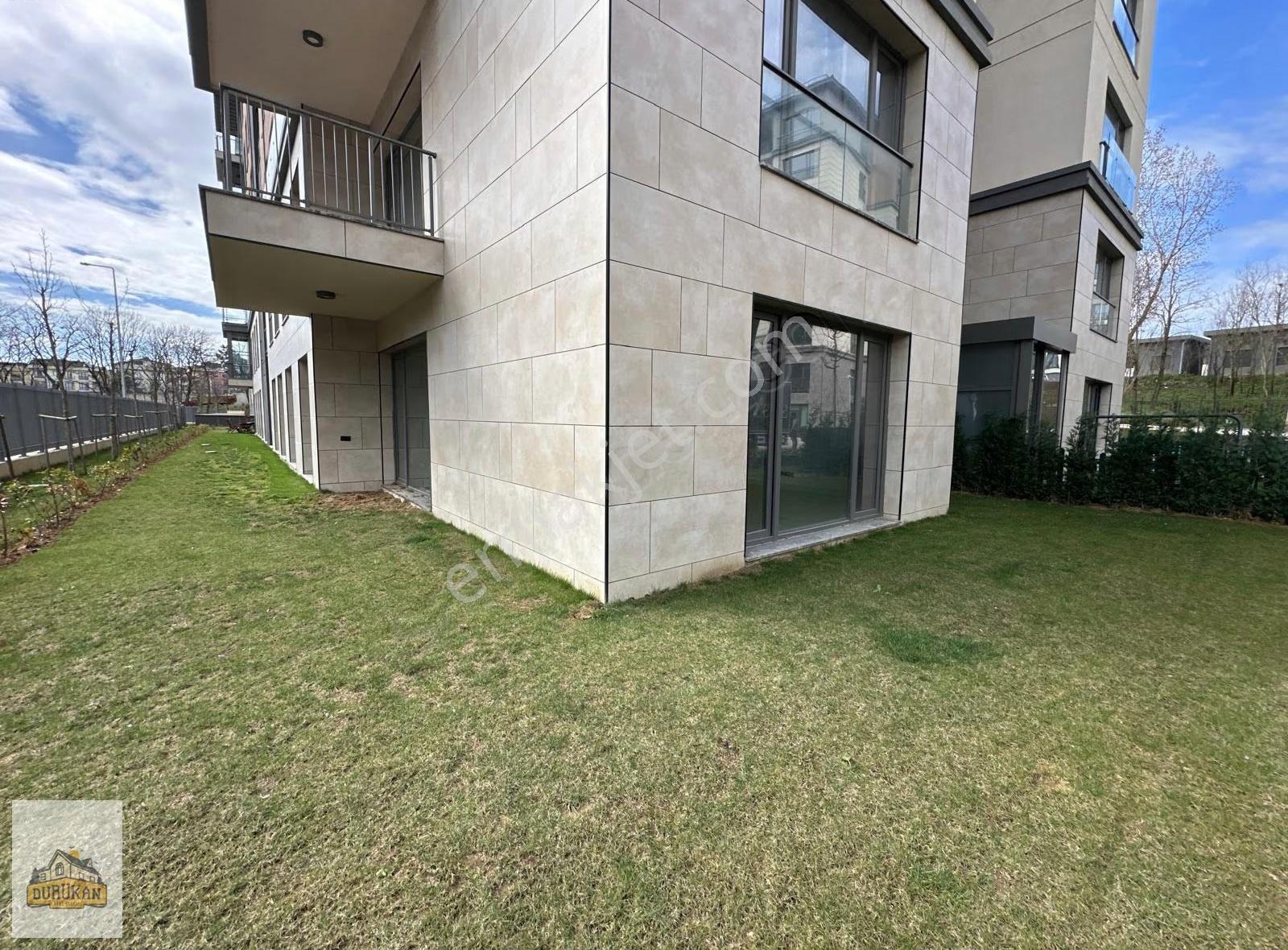 Emlak Konut Çınarköy Evleri | 5+1 Bahçe Katı Kiralık Daire |
