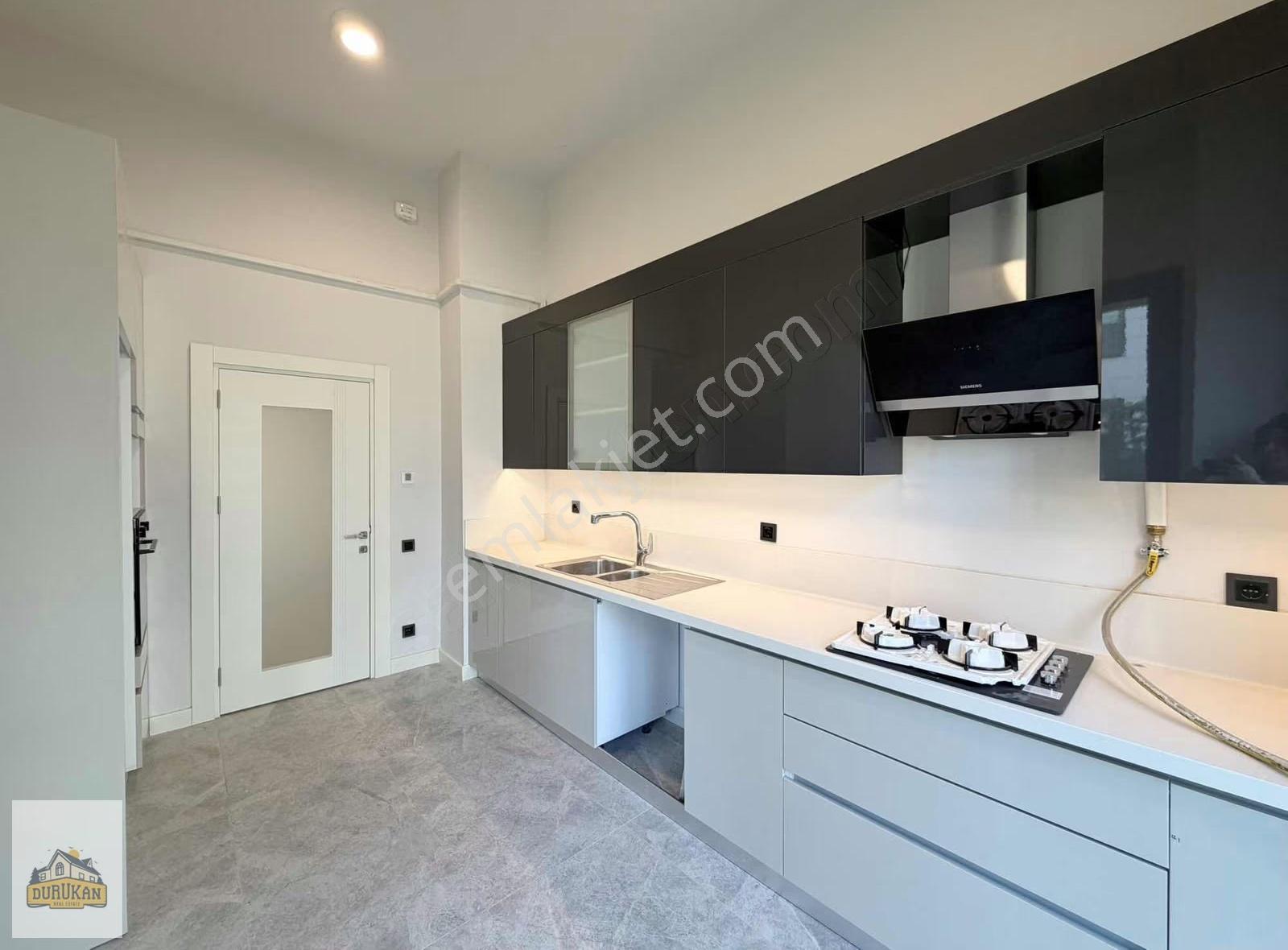Emlak Konut Çınarköy Evleri'nde 2+1 137 M² | Özel Bahçeli - Görsel 8