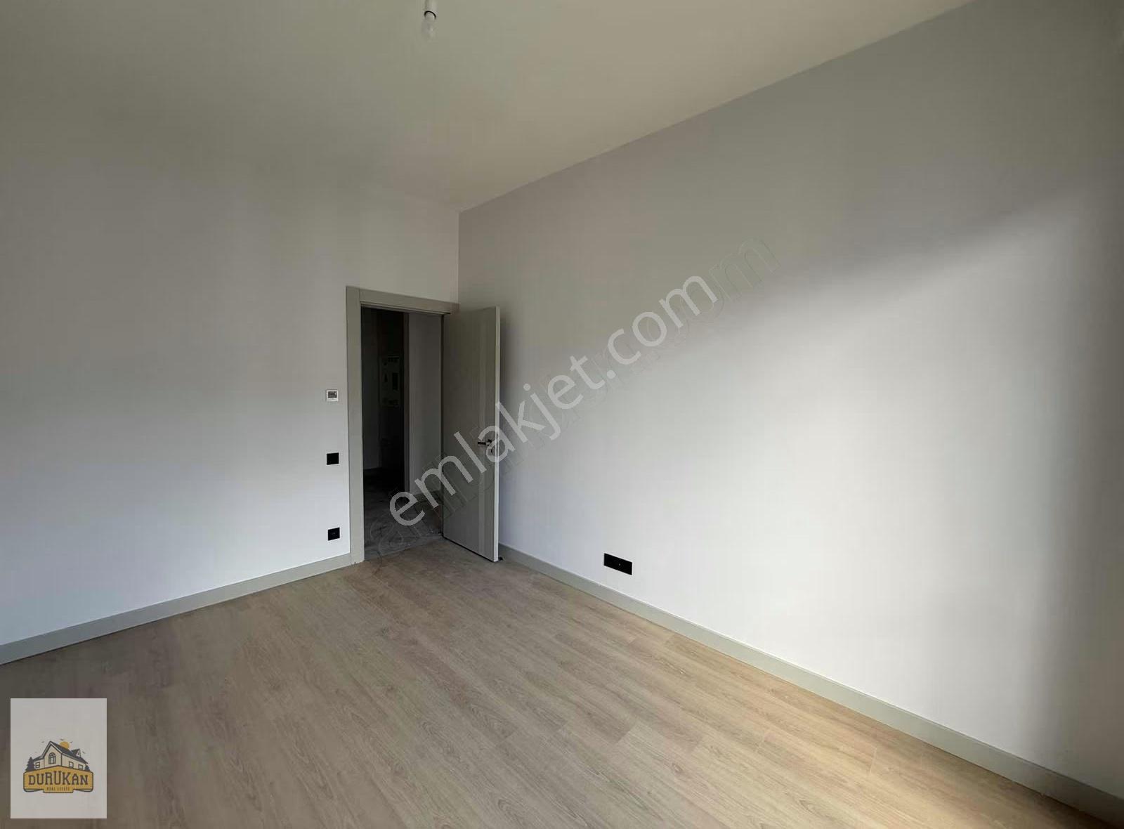 Emlak Konut Çınarköy Evleri Büyük Tip 3+1 Kiralık Daire - Görsel 18