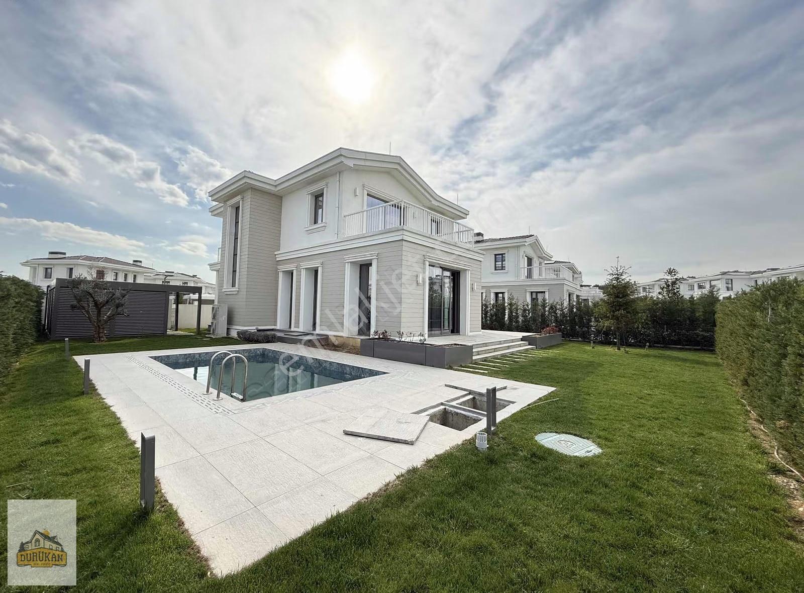 Çınarköy Evleri Üst Etapta Önü Açık Kiralık Villa - Görsel 2