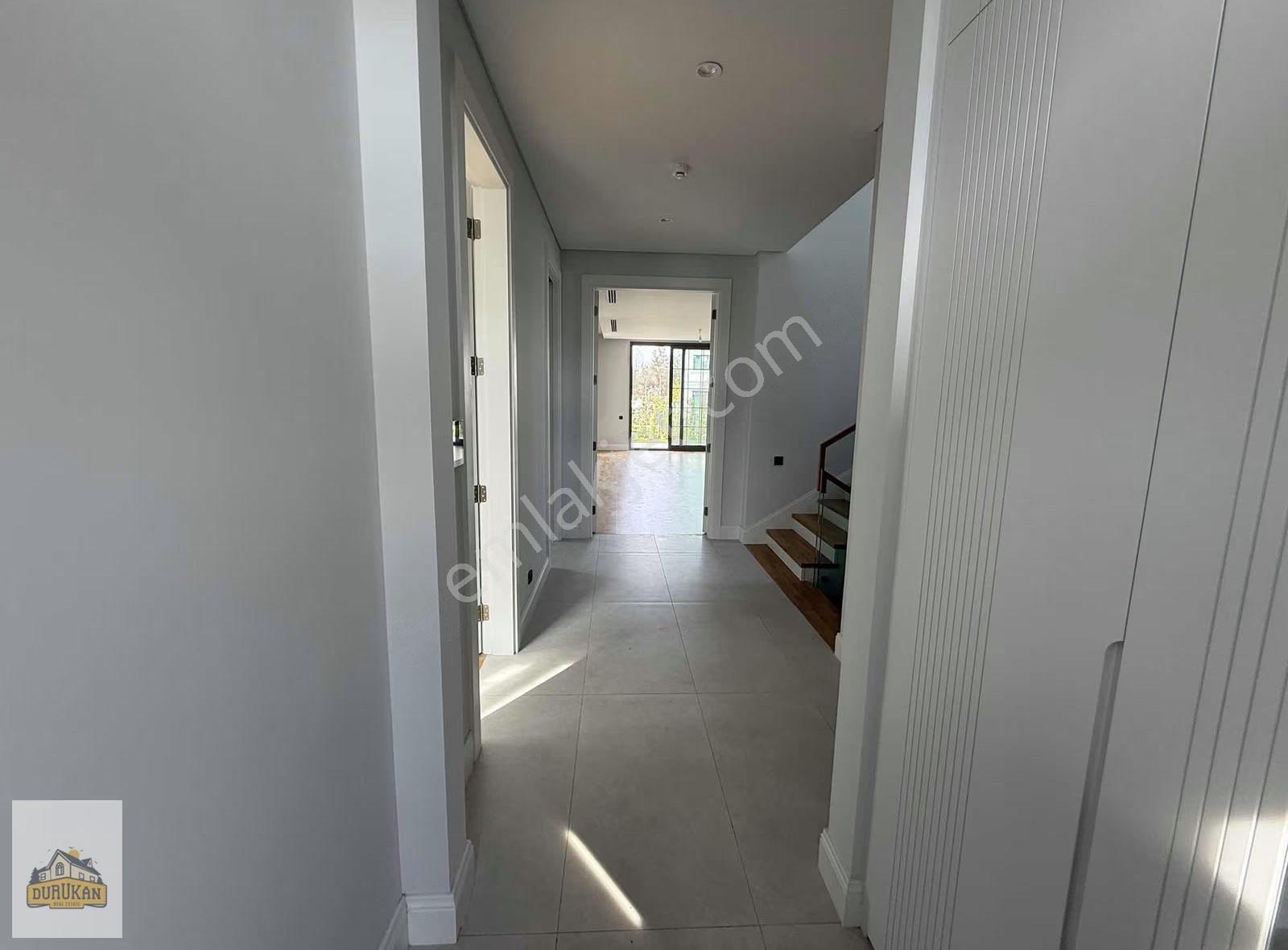 Çınarköy Evleri Üst Etapta Önü Açık Kiralık Villa - Görsel 27