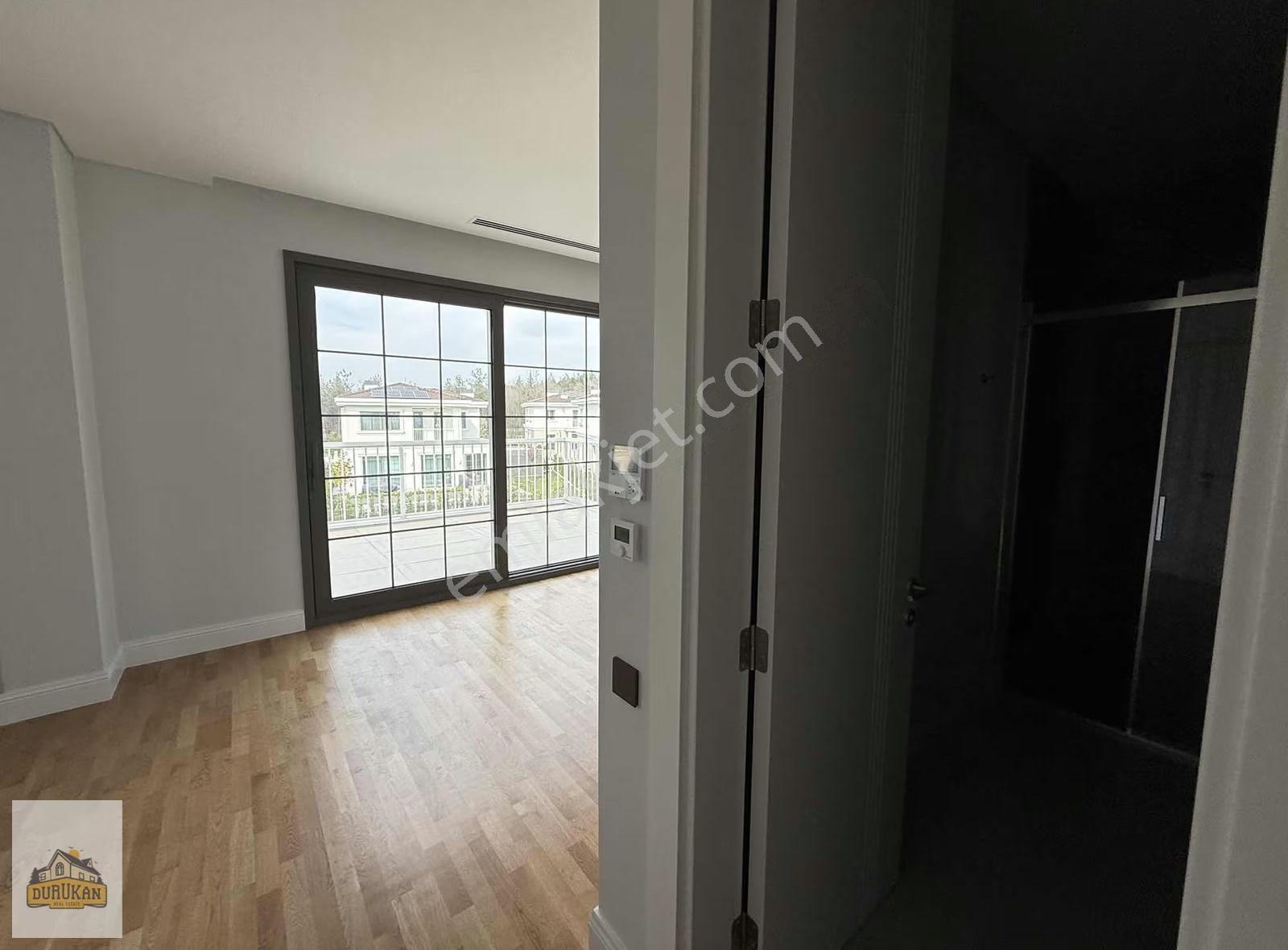 Çınarköy Evleri Üst Etapta Önü Açık Kiralık Villa - Görsel 22