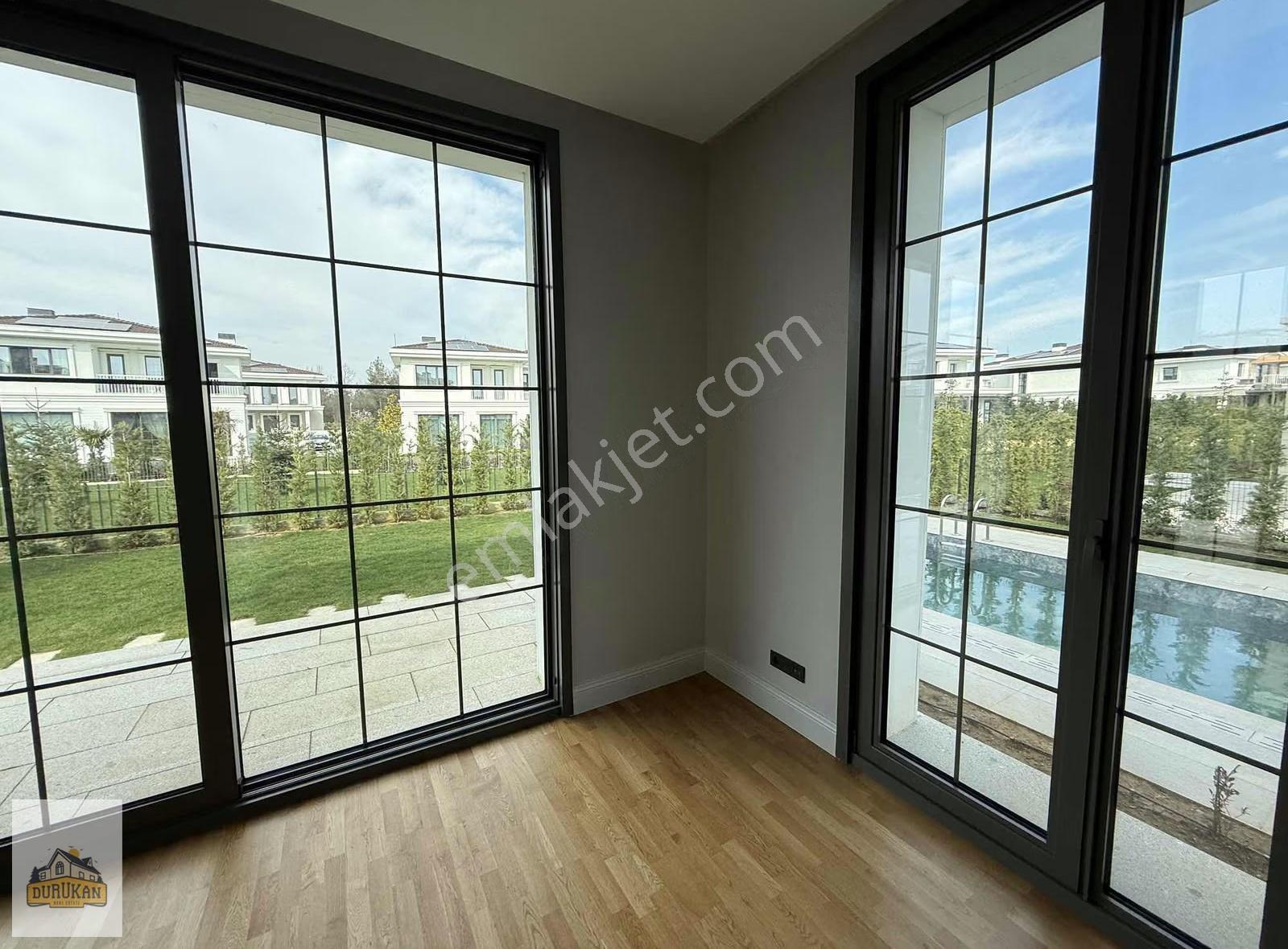 Çınarköy Evleri Üst Etapta Önü Açık Kiralık Villa - Görsel 31